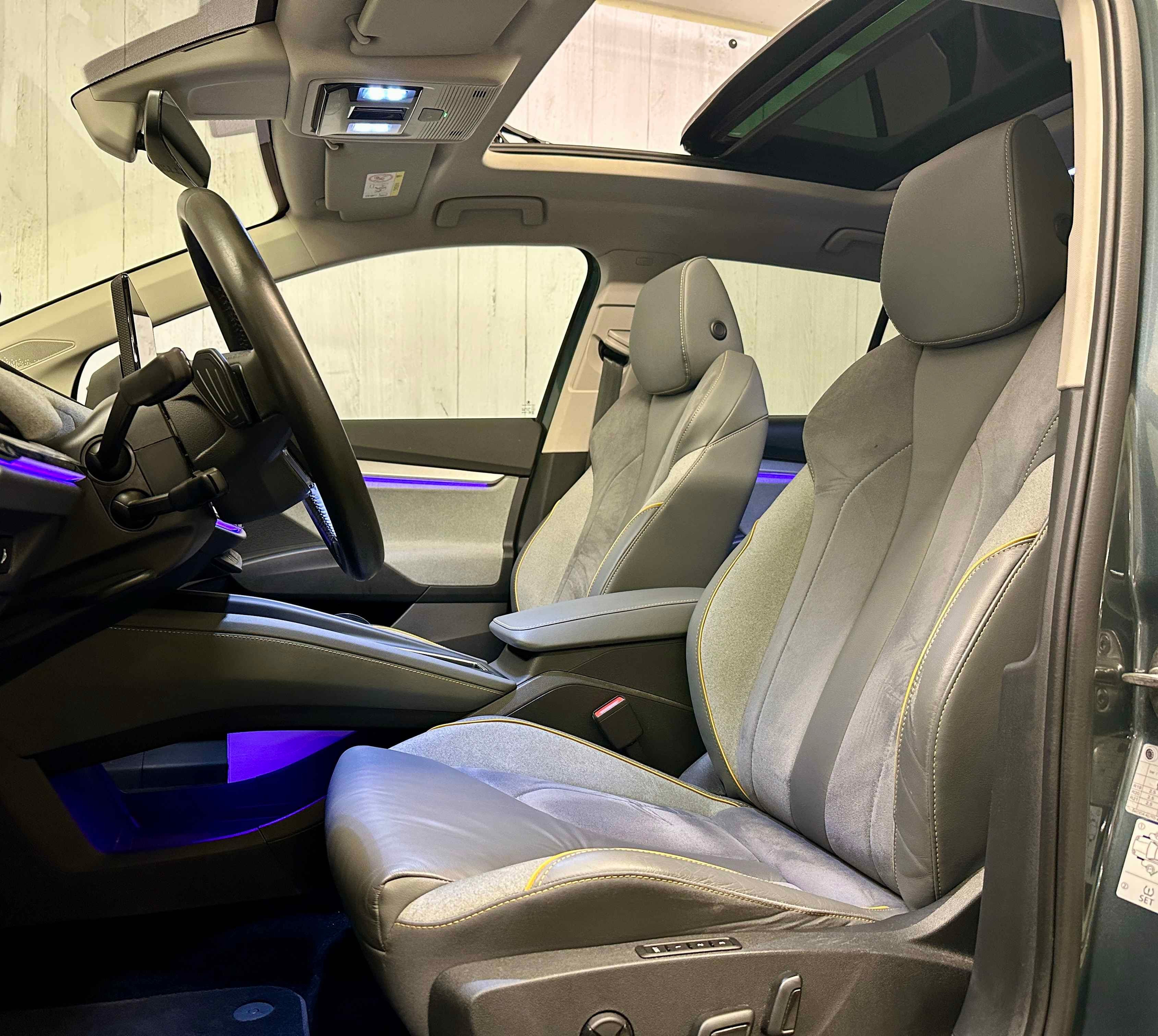 listing desktop thumbnail image 8