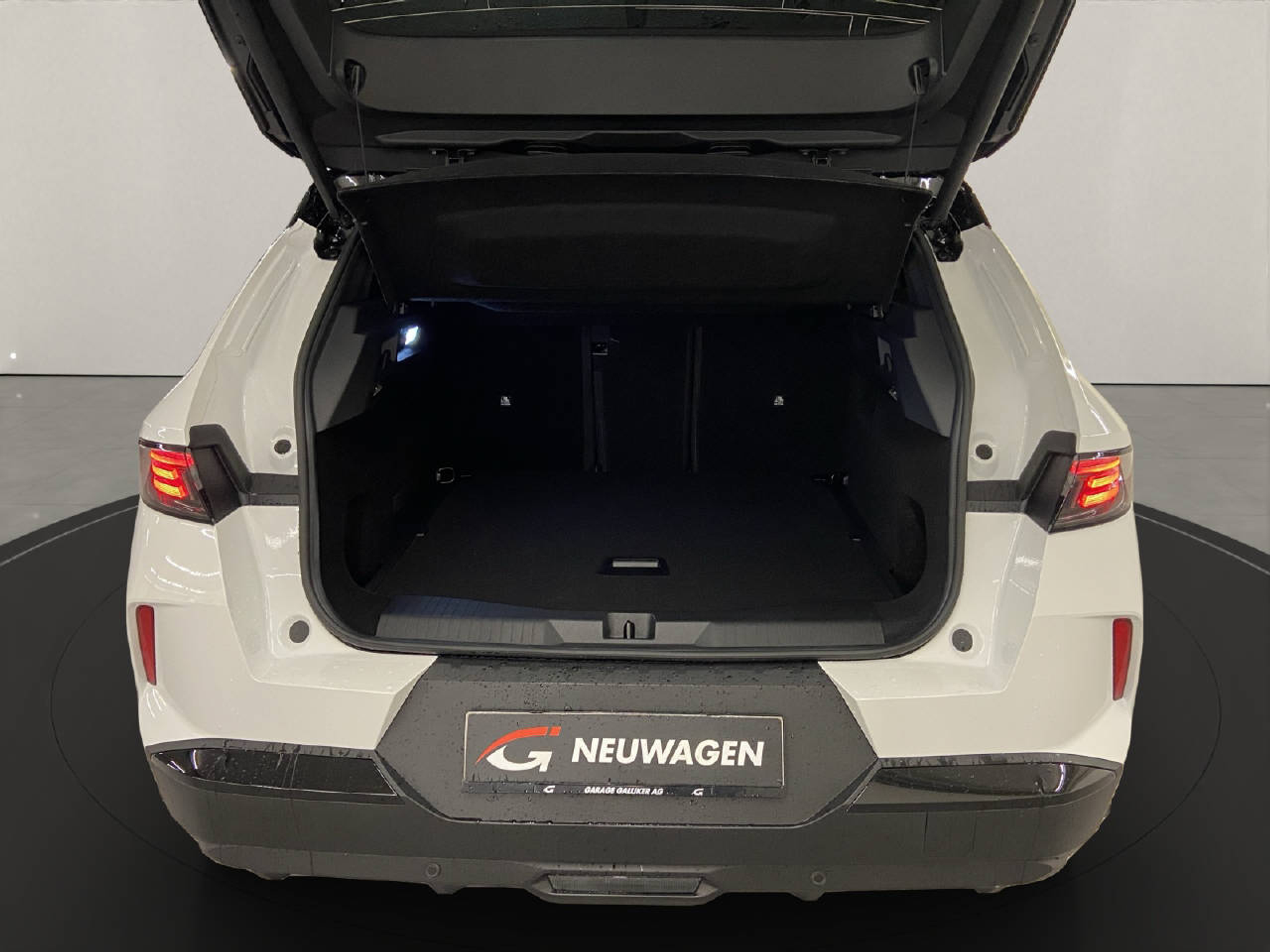 listing desktop thumbnail image 13