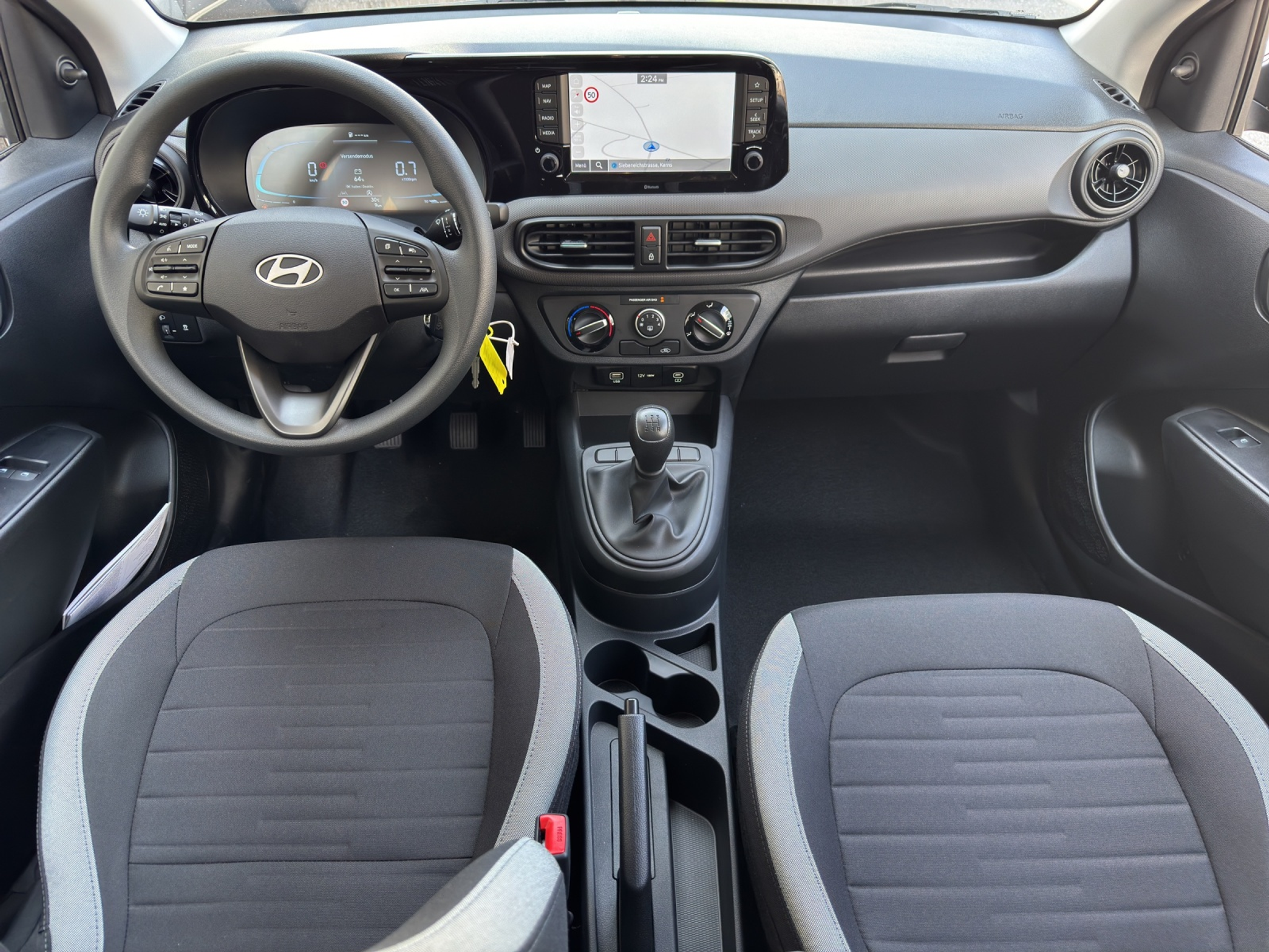 listing desktop thumbnail image 4