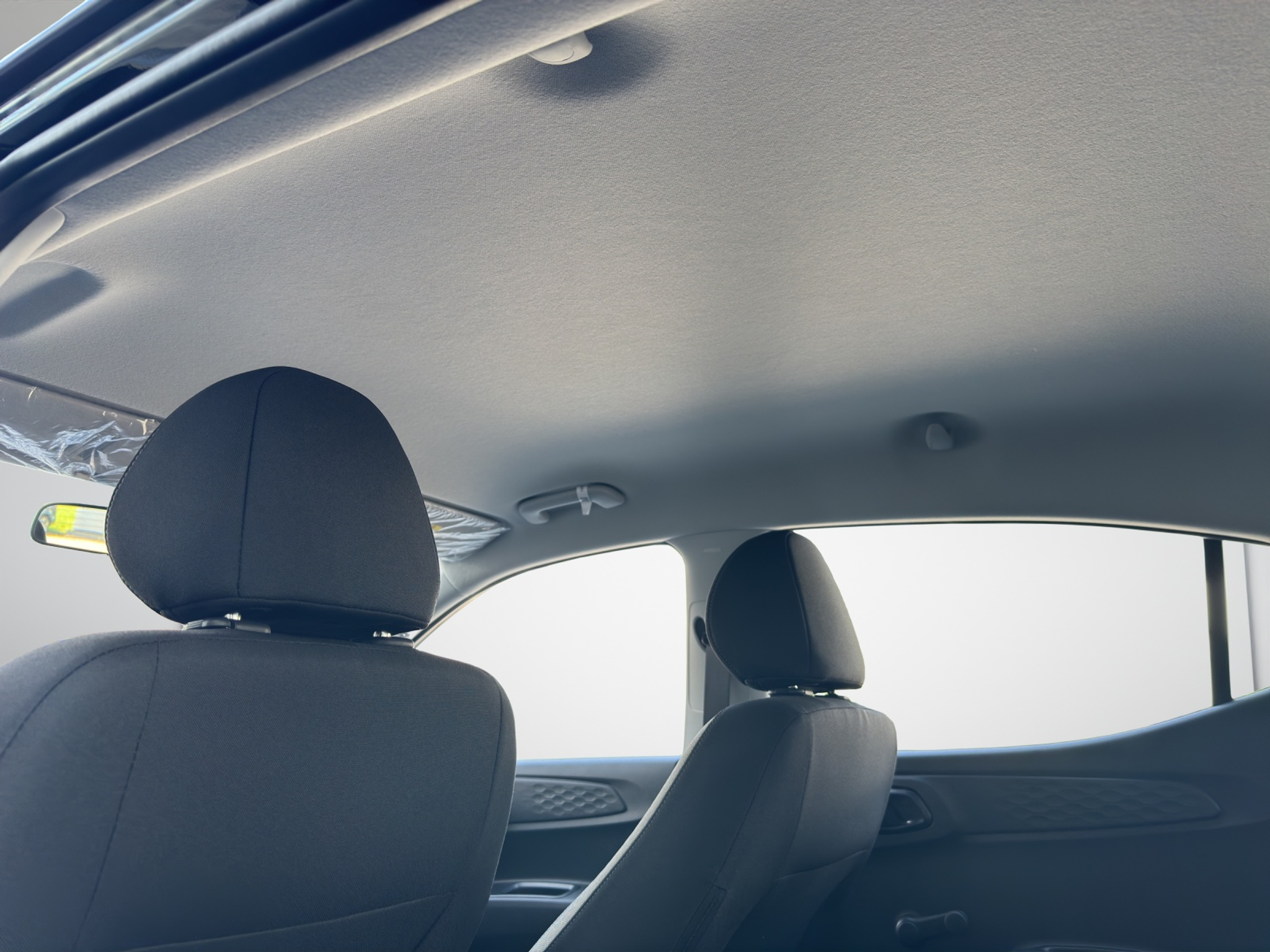 listing desktop thumbnail image 15