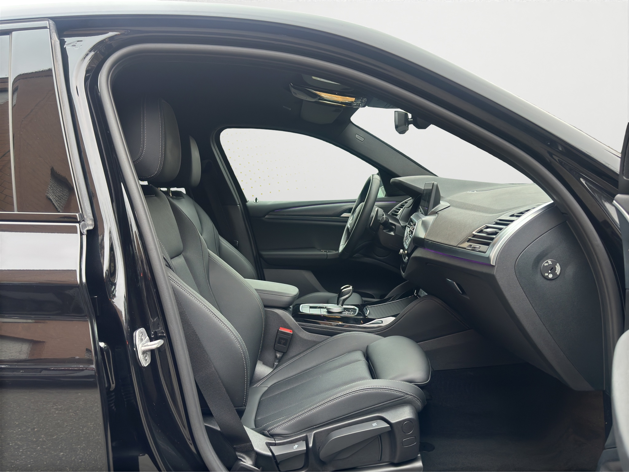 listing desktop thumbnail image 11