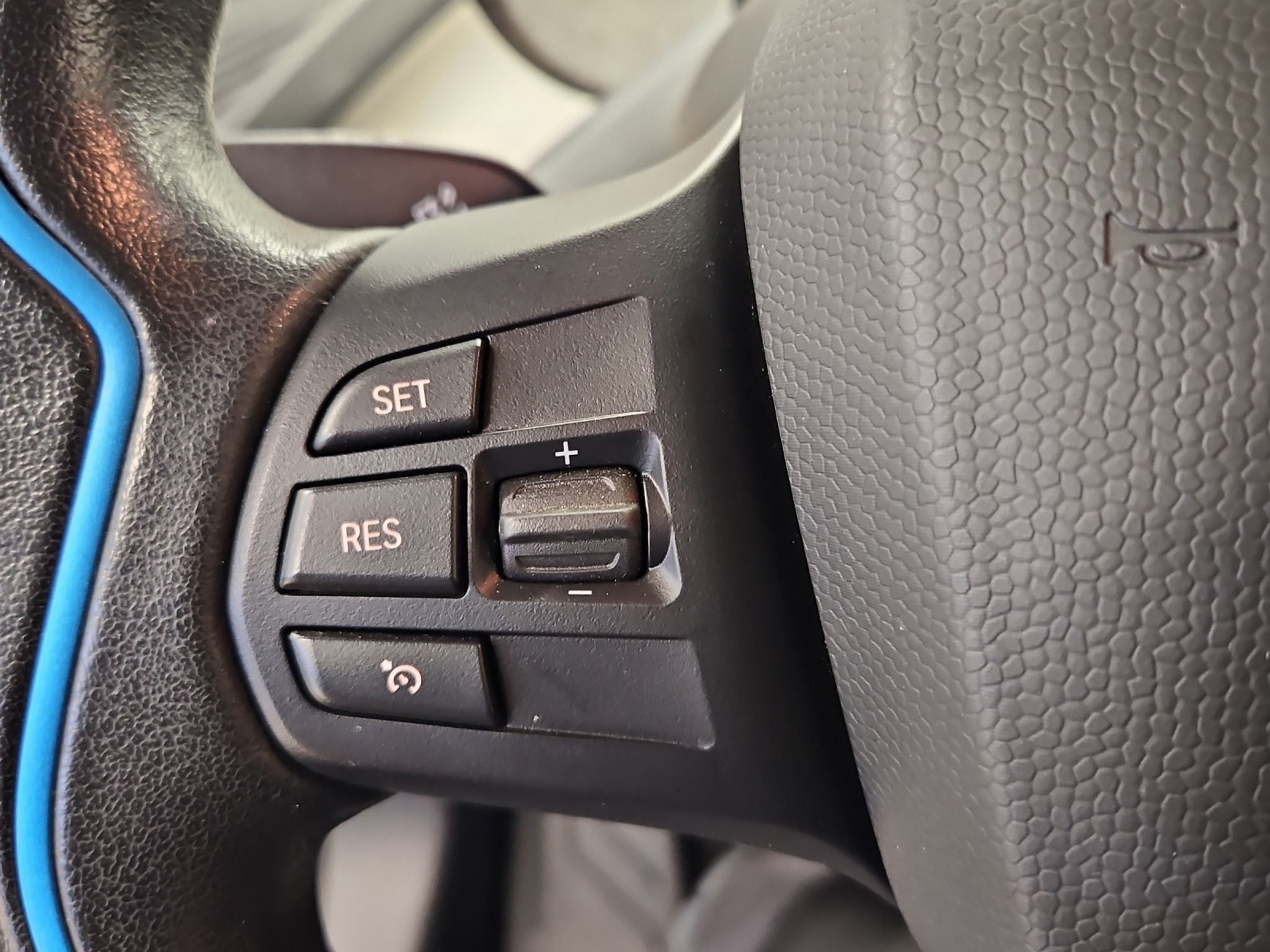 listing desktop thumbnail image 15