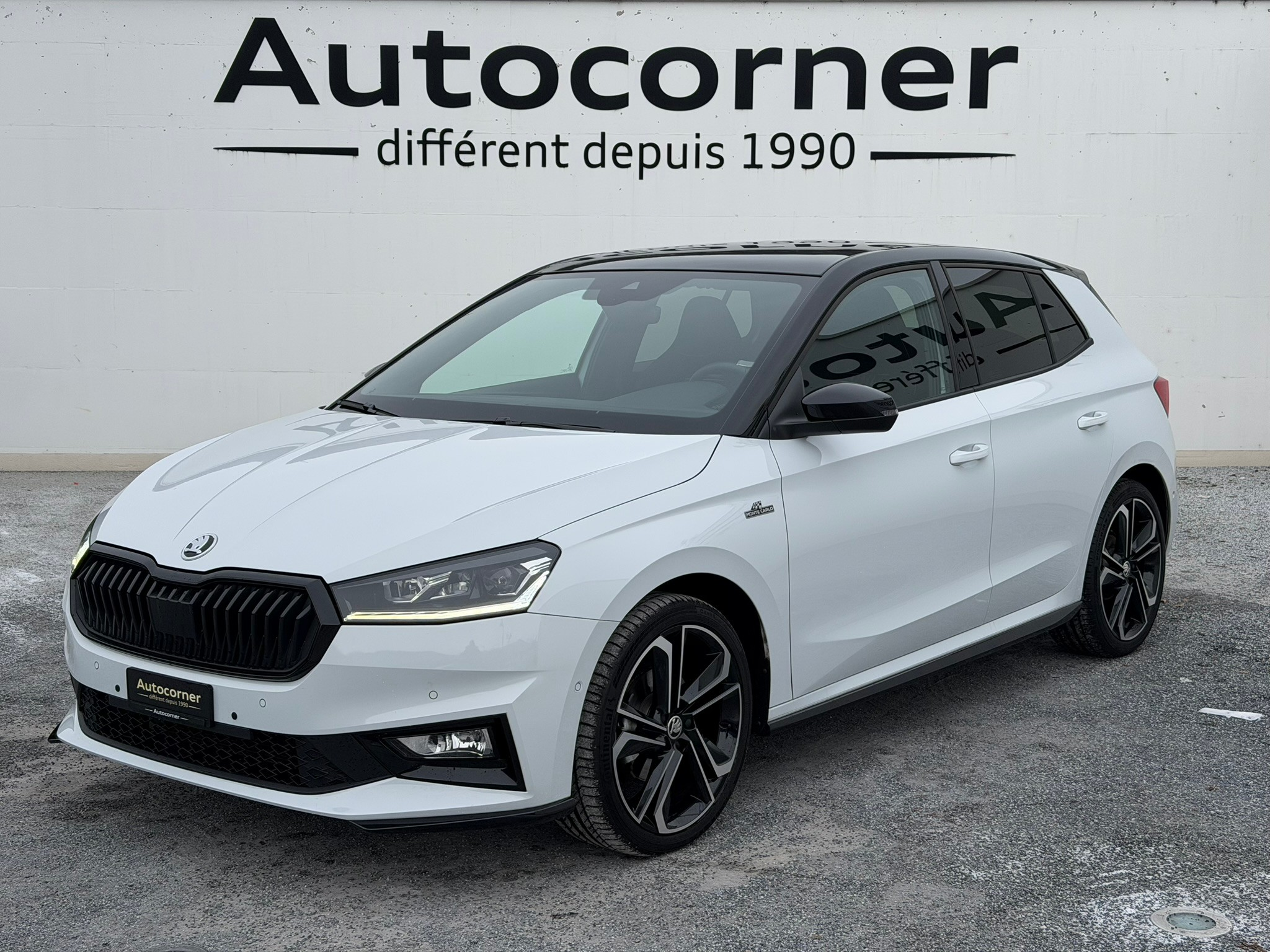 listing desktop thumbnail image 0