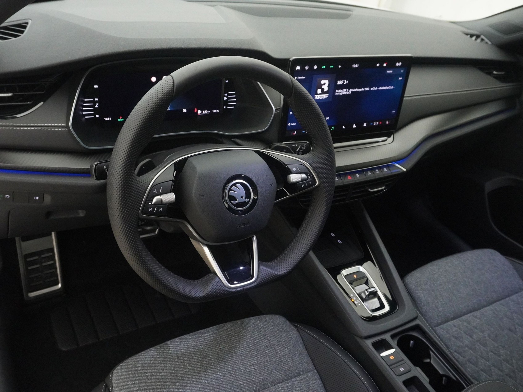 listing desktop thumbnail image 11