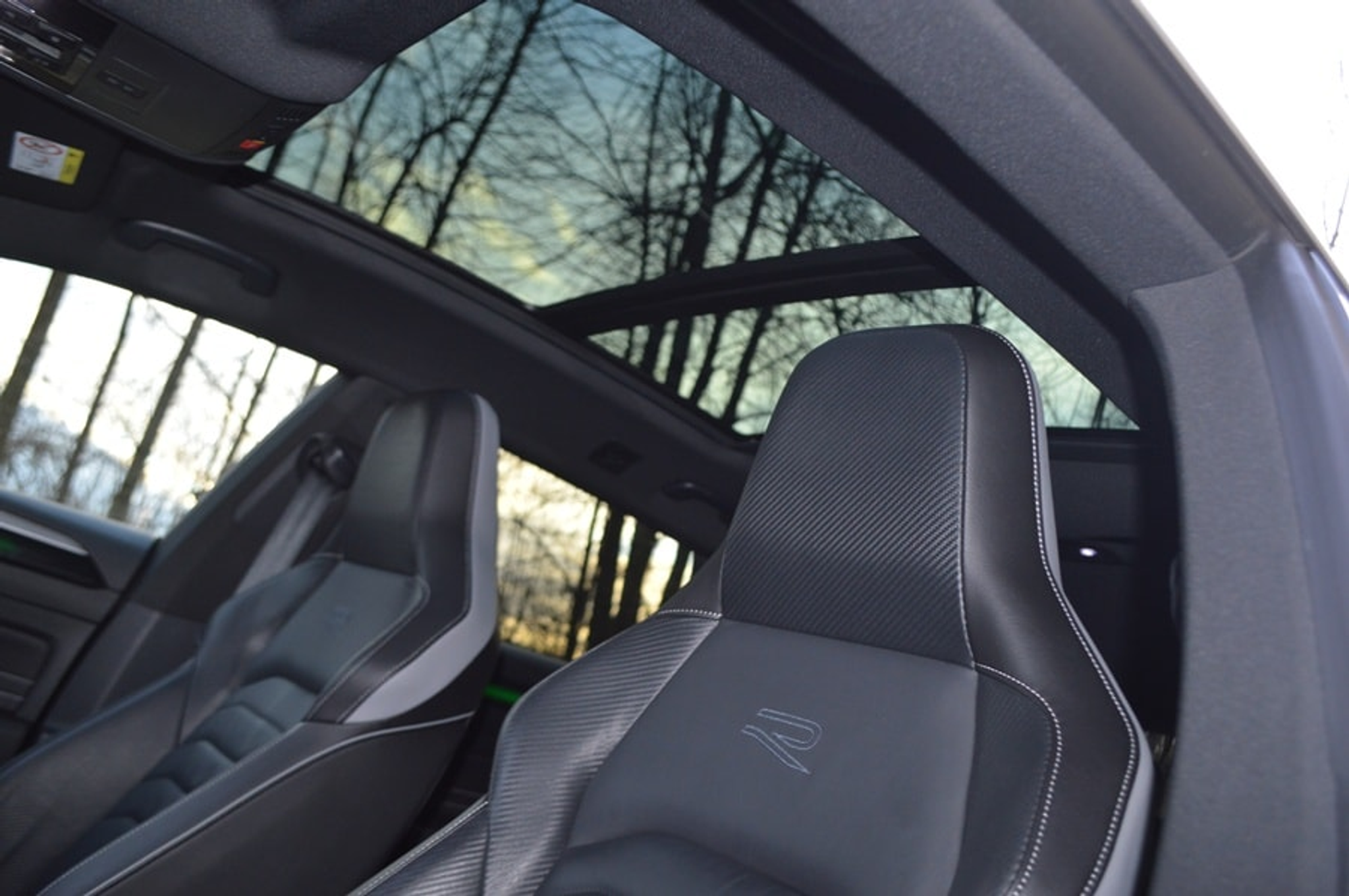 listing desktop thumbnail image 6