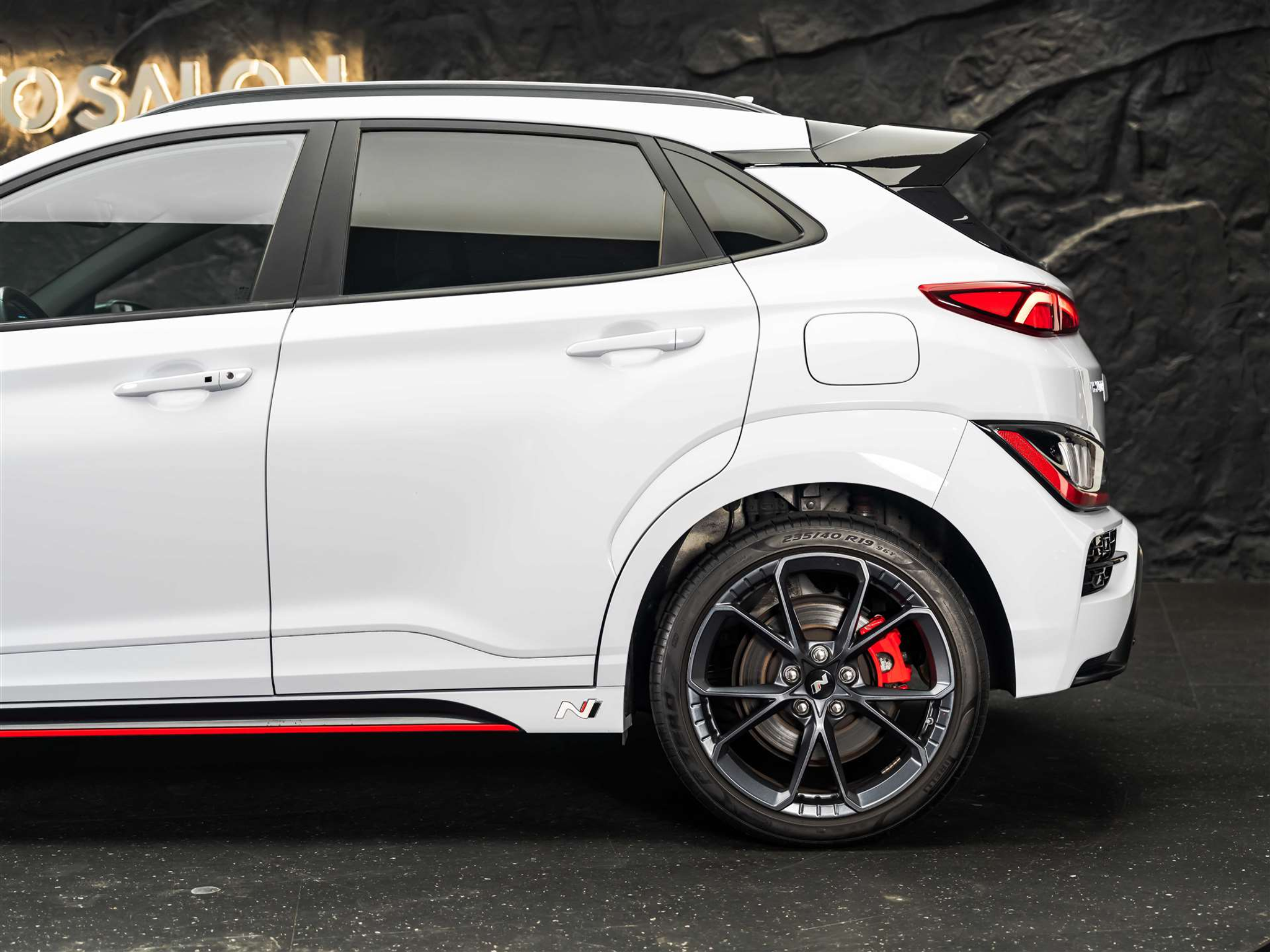 listing desktop thumbnail image 17