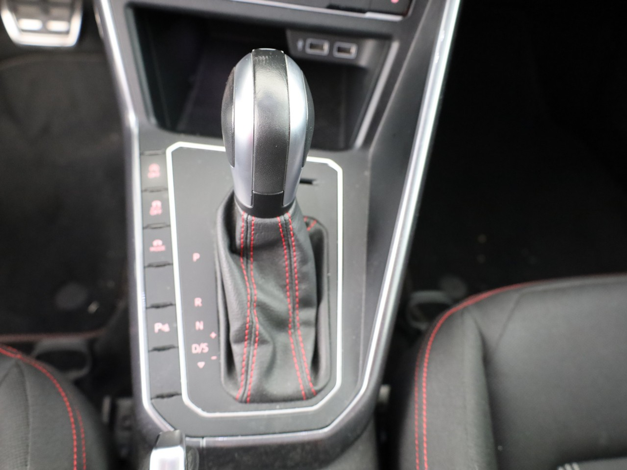 listing desktop thumbnail image 8