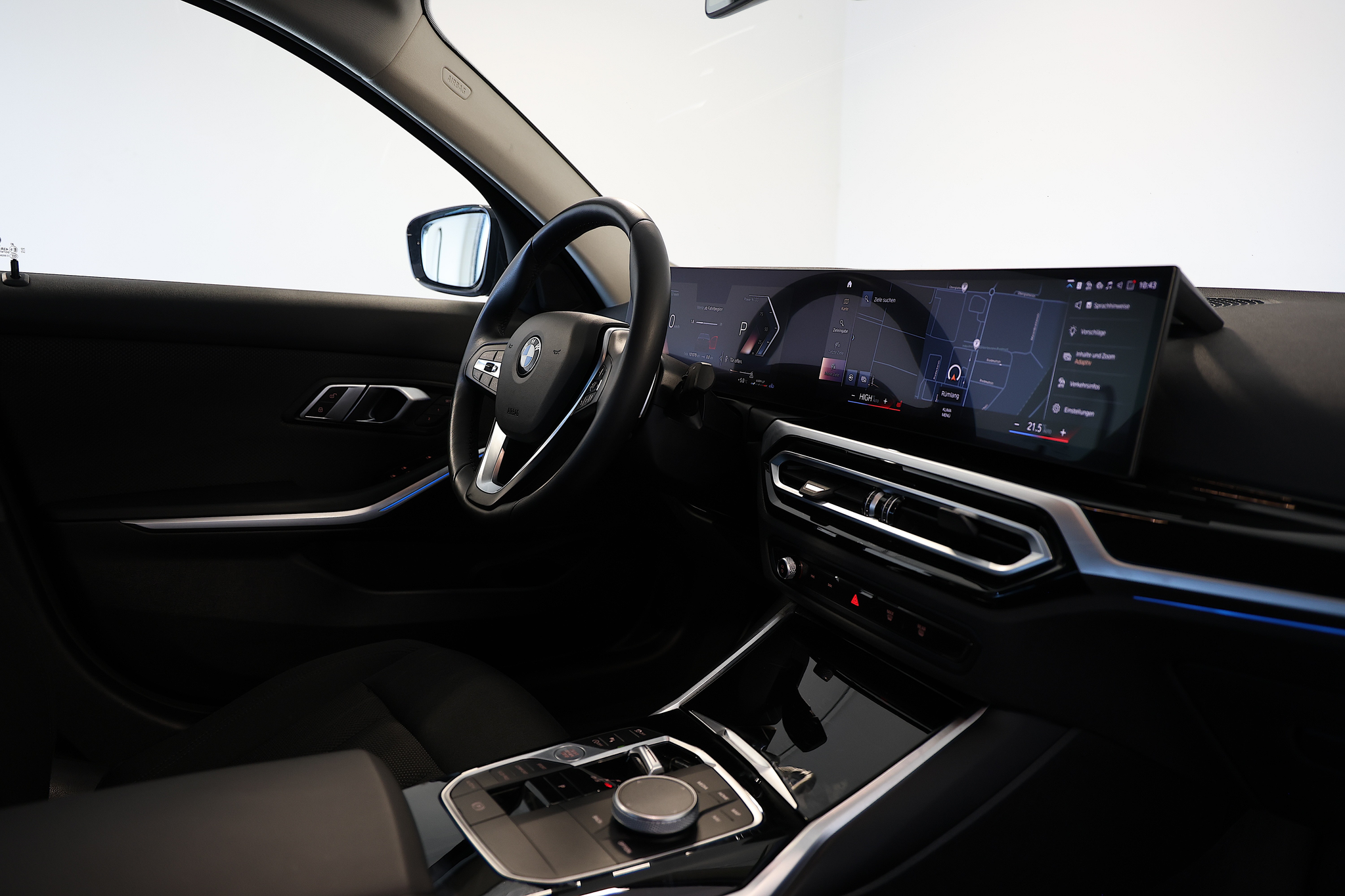 listing desktop thumbnail image 12