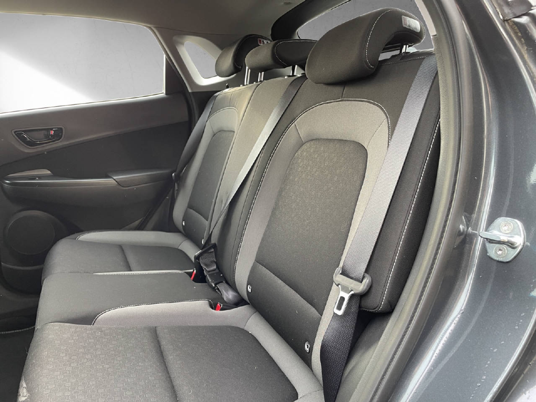 listing desktop thumbnail image 12