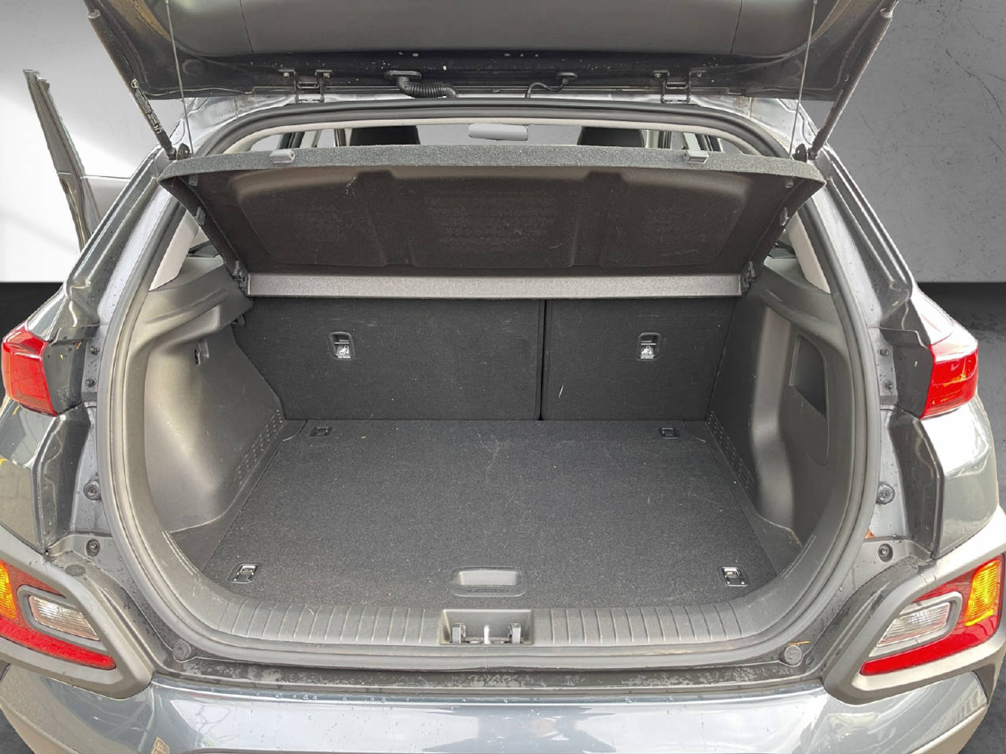 listing desktop thumbnail image 13