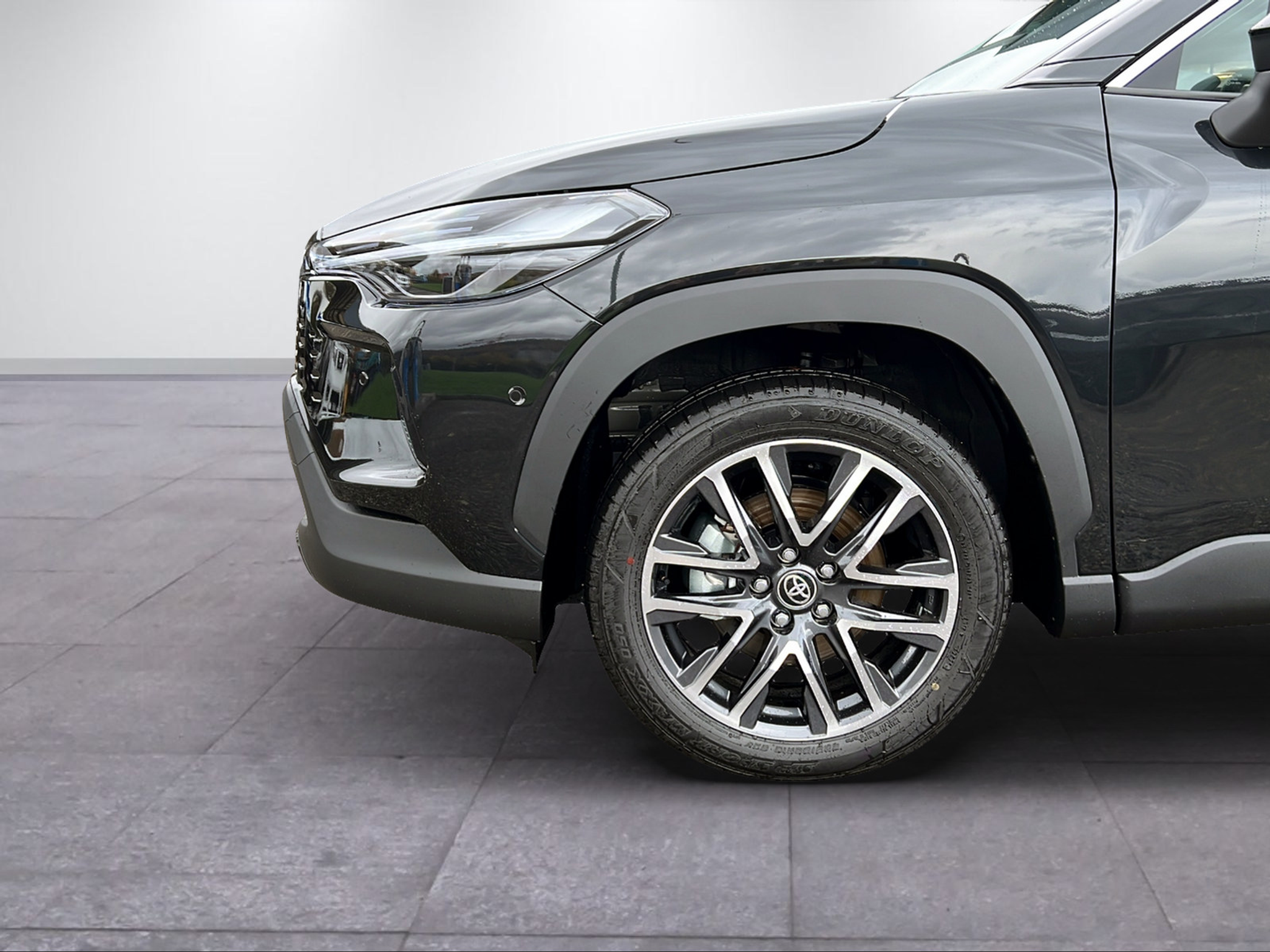 listing desktop thumbnail image 2