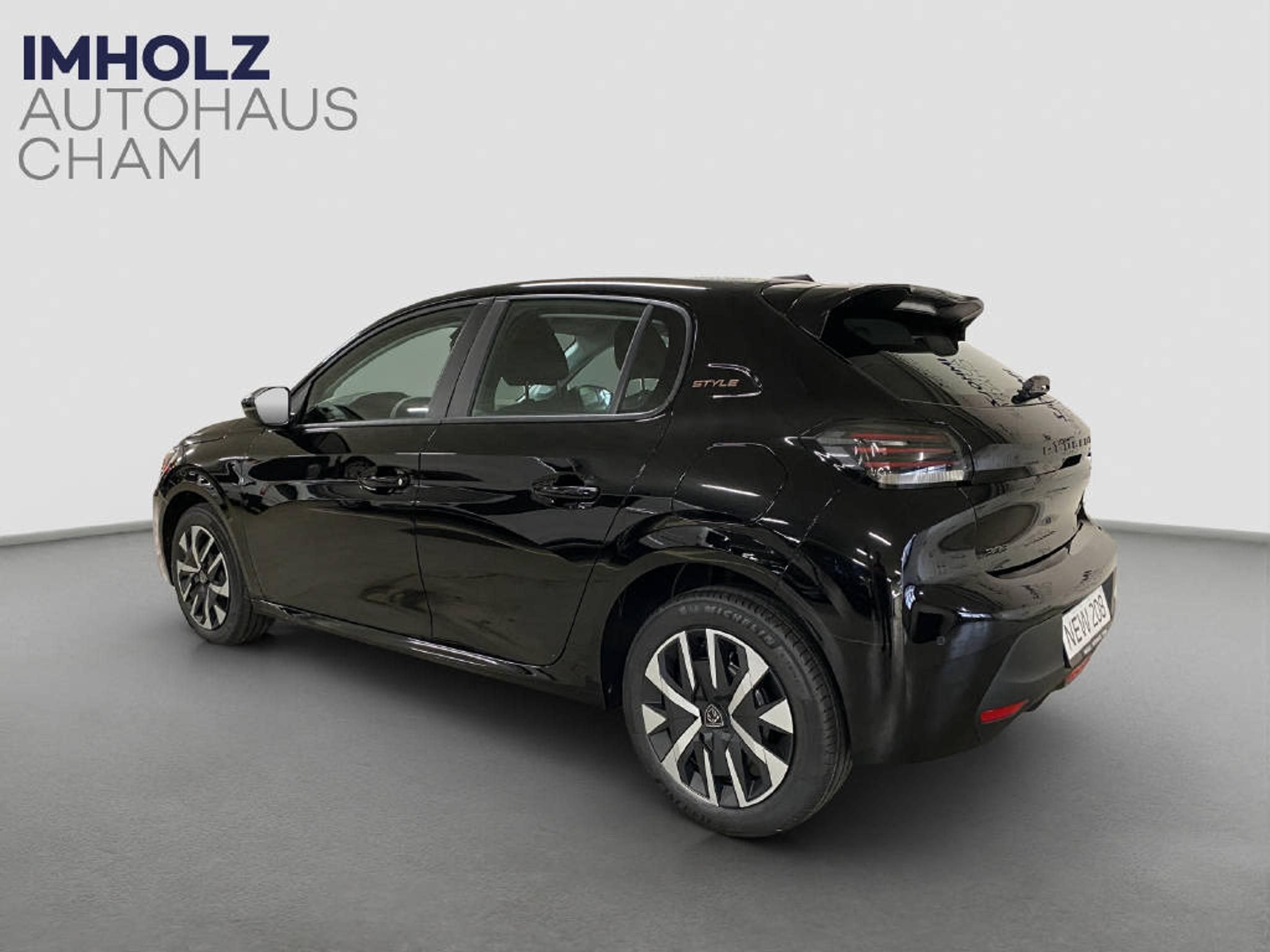 listing desktop thumbnail image 2