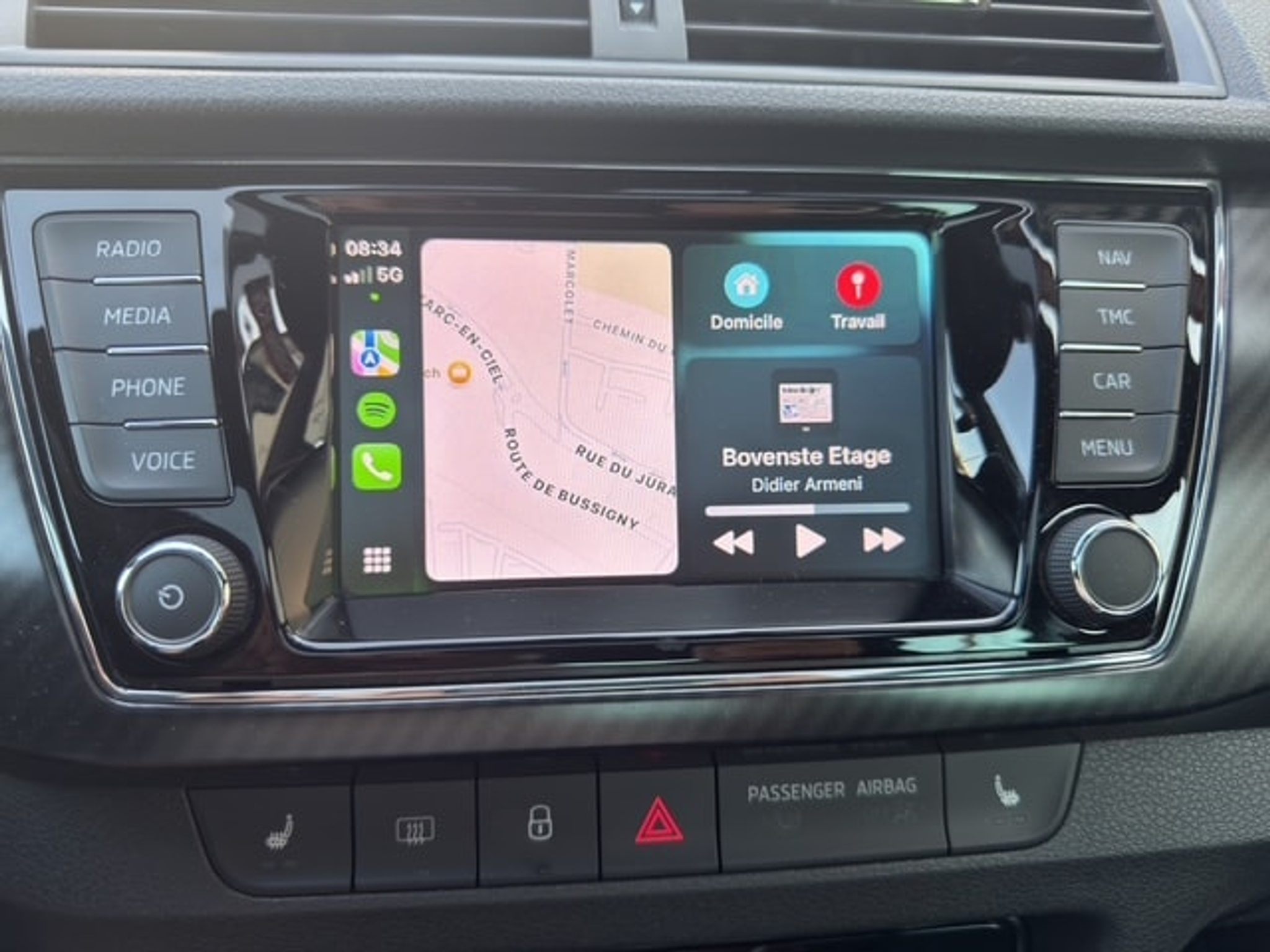 listing desktop thumbnail image 18