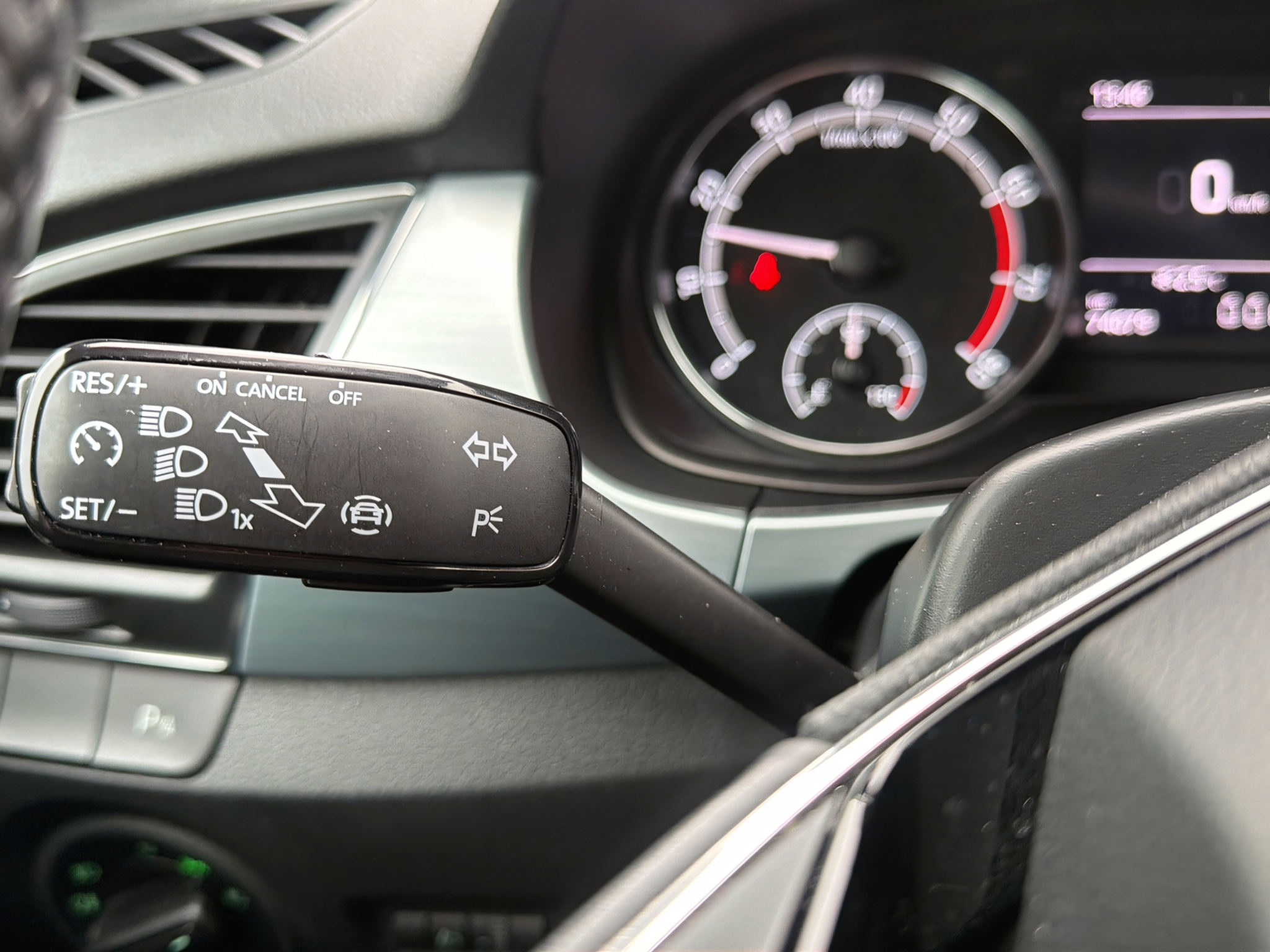 listing desktop thumbnail image 19