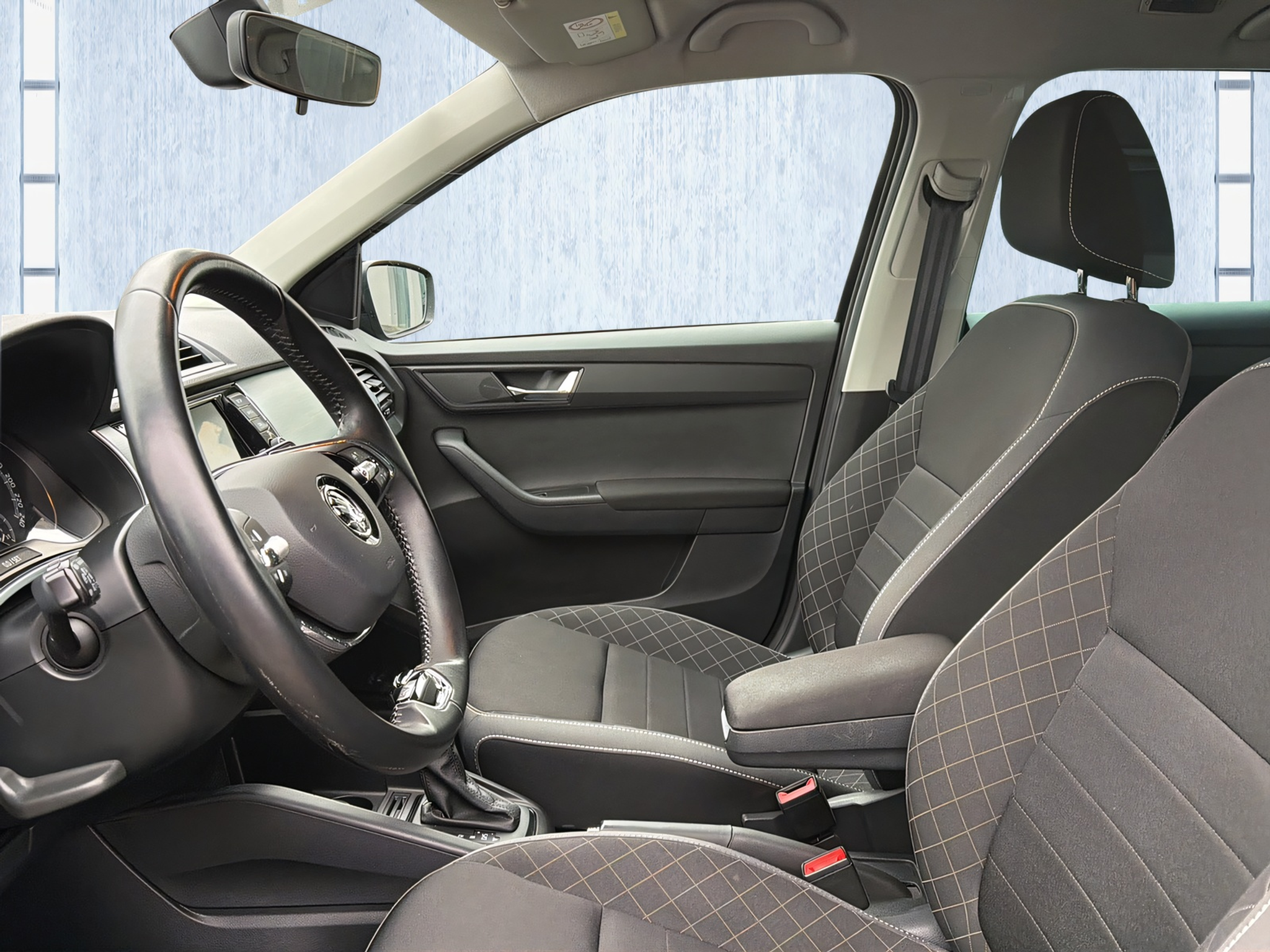 listing desktop thumbnail image 9