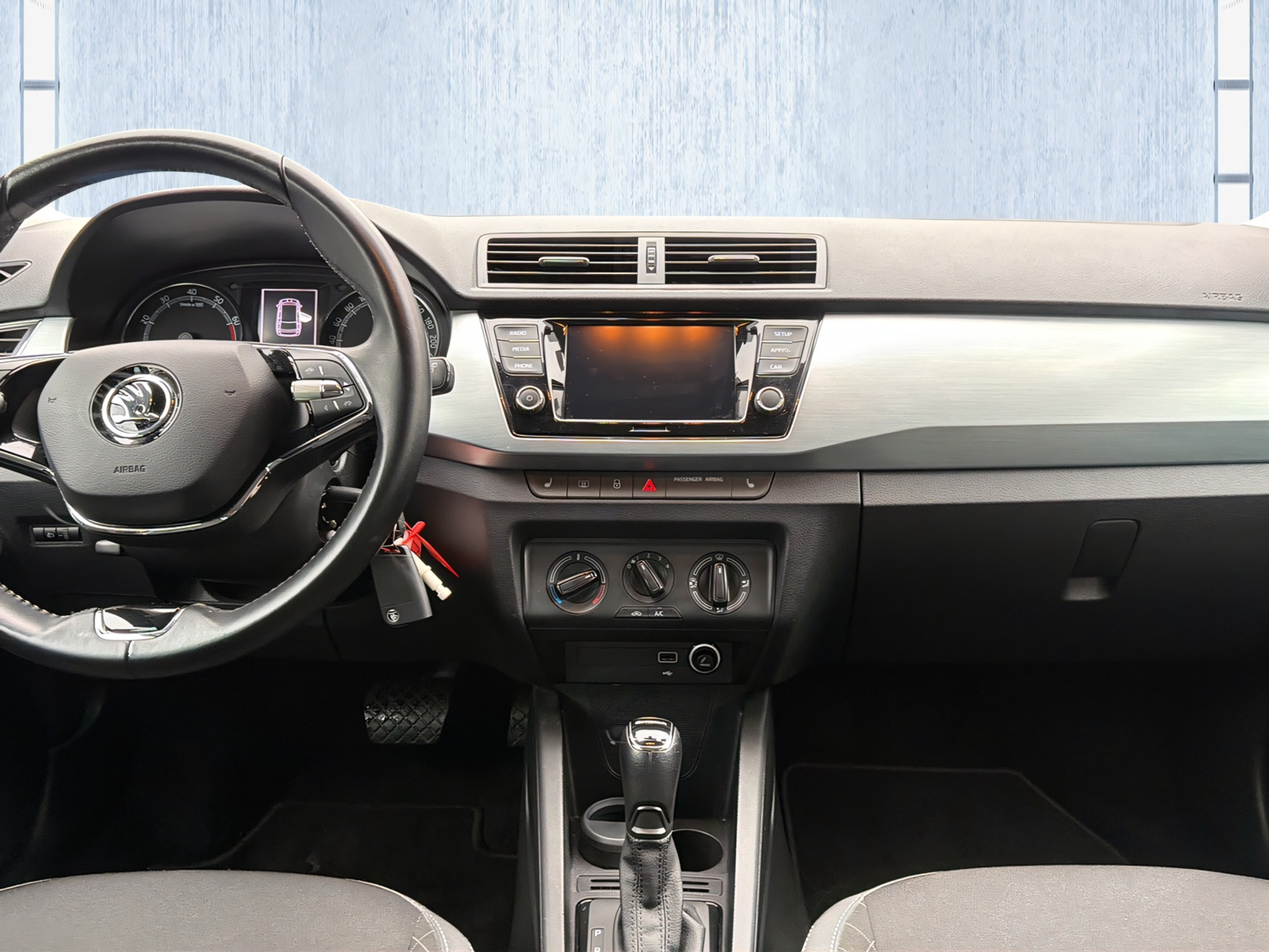 listing desktop thumbnail image 14