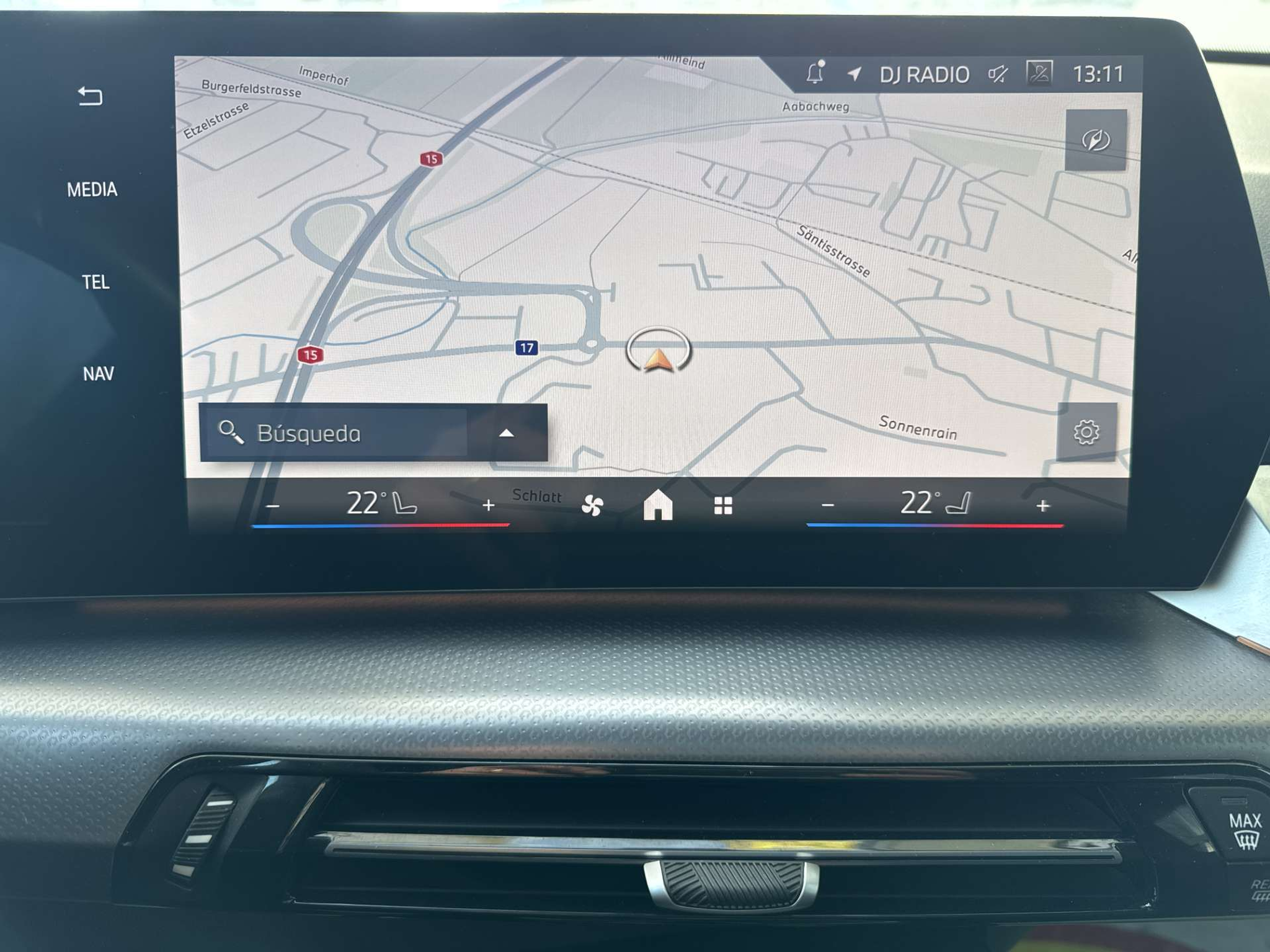 listing desktop thumbnail image 1