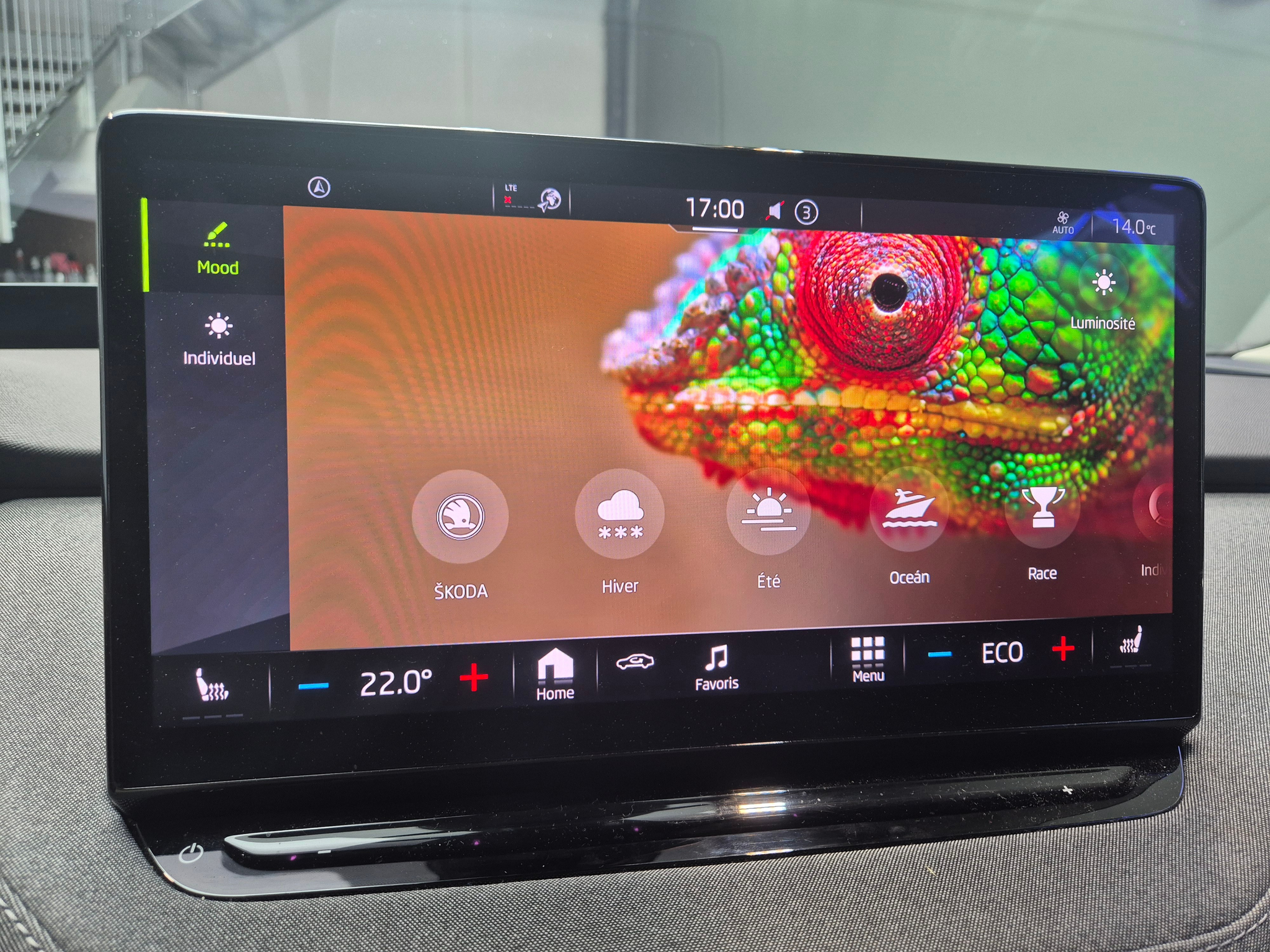 listing desktop thumbnail image 20