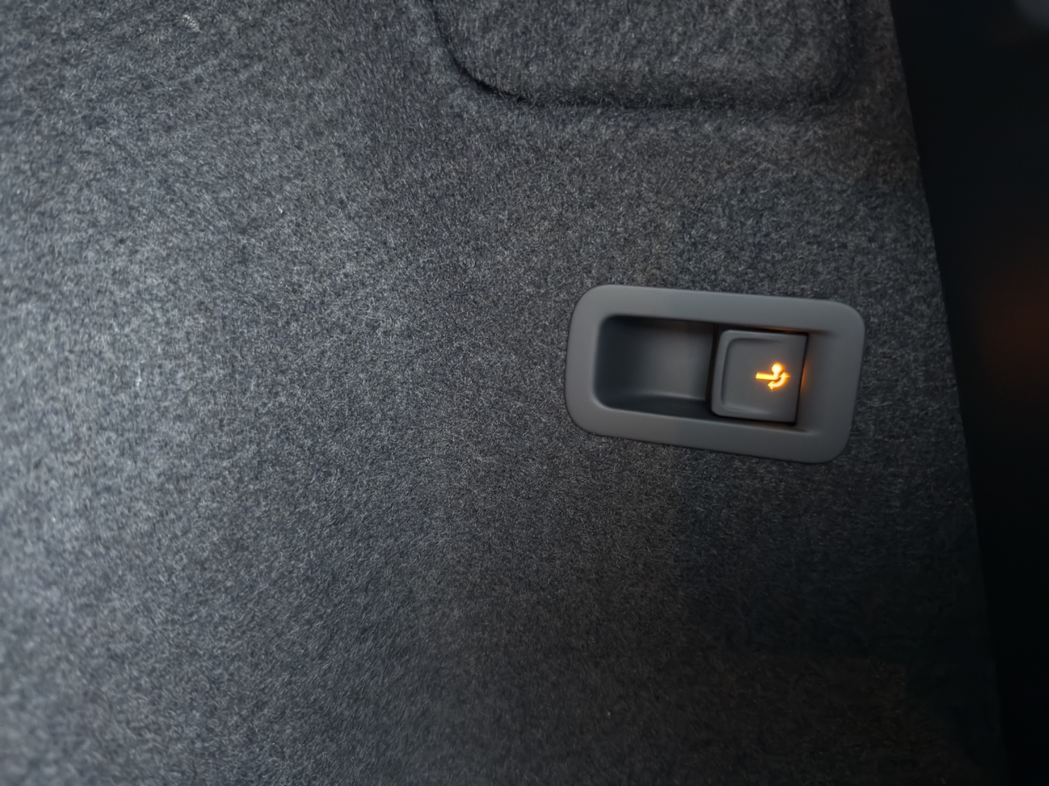 listing desktop thumbnail image 11