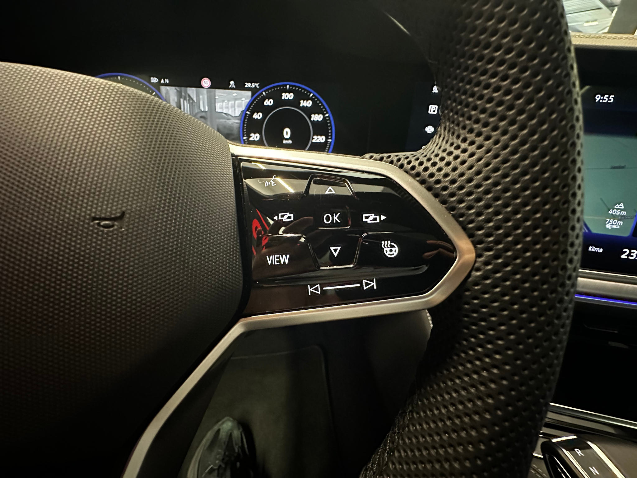 listing desktop thumbnail image 10