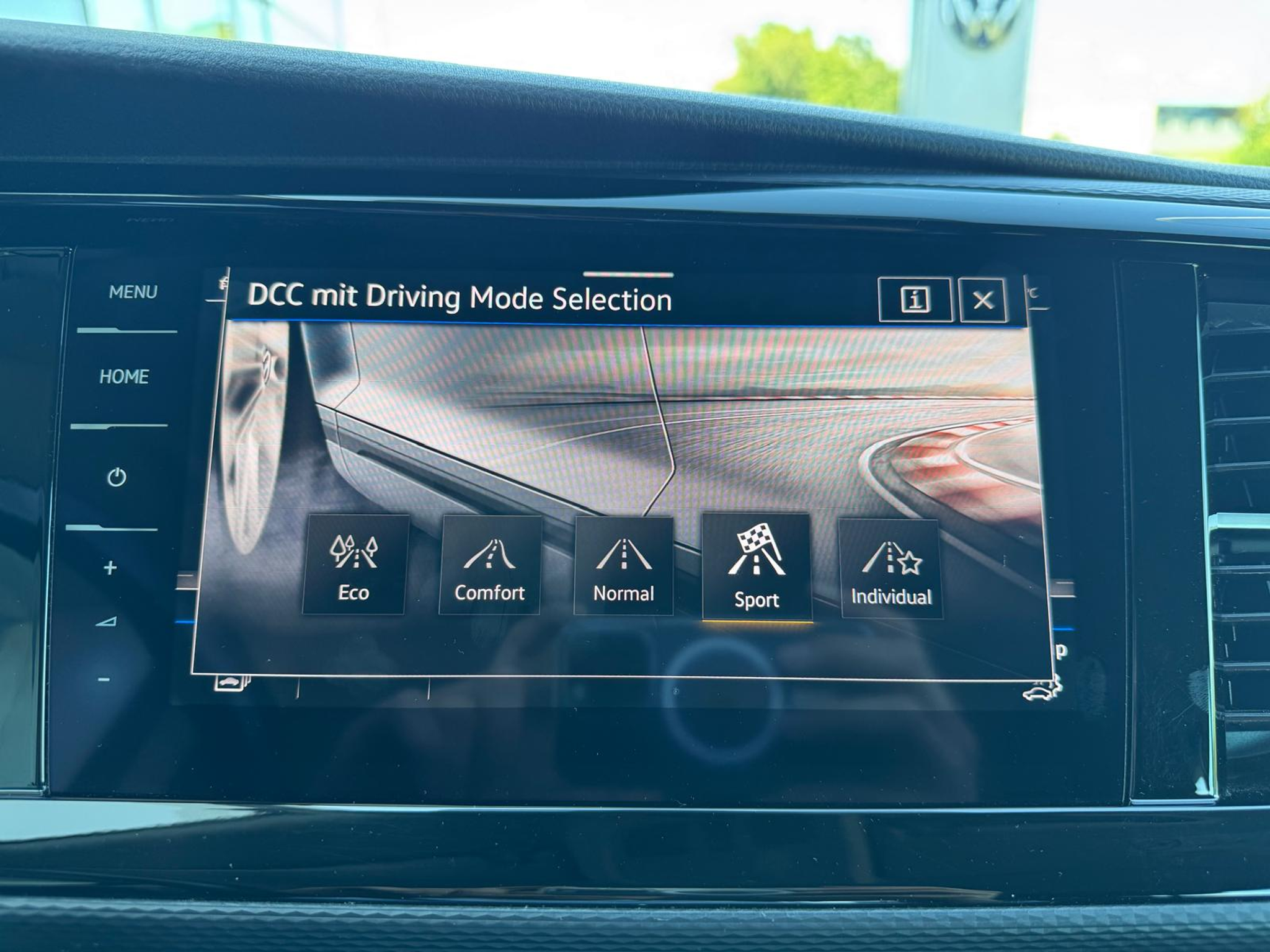 listing desktop thumbnail image 11