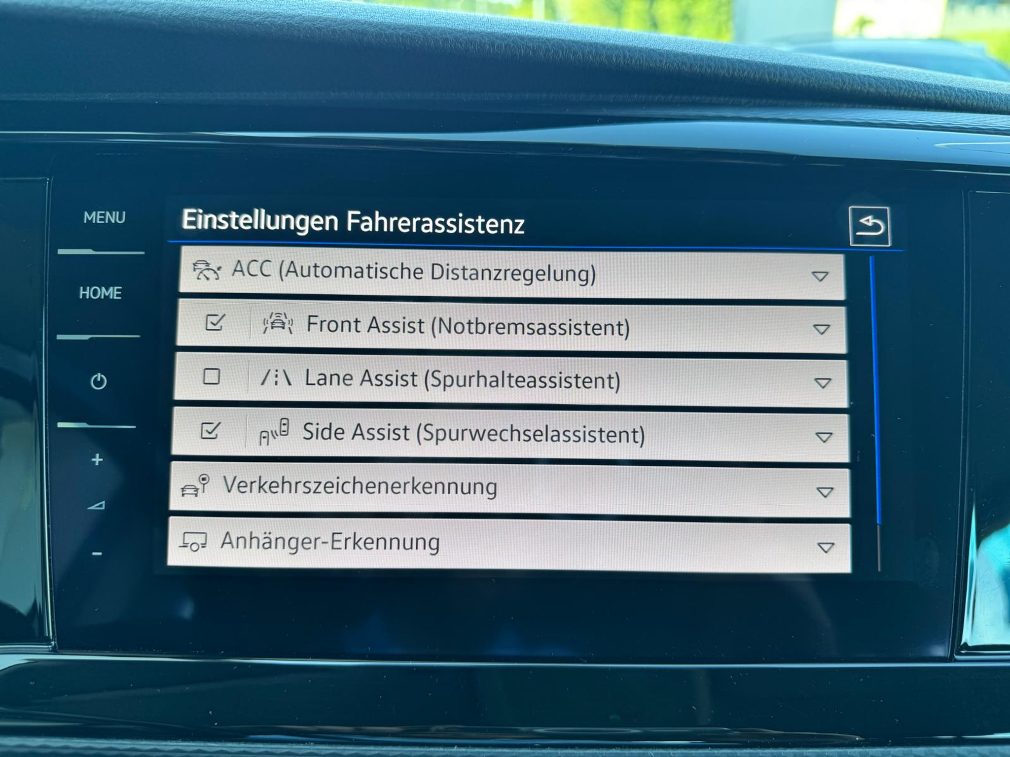 listing desktop thumbnail image 10