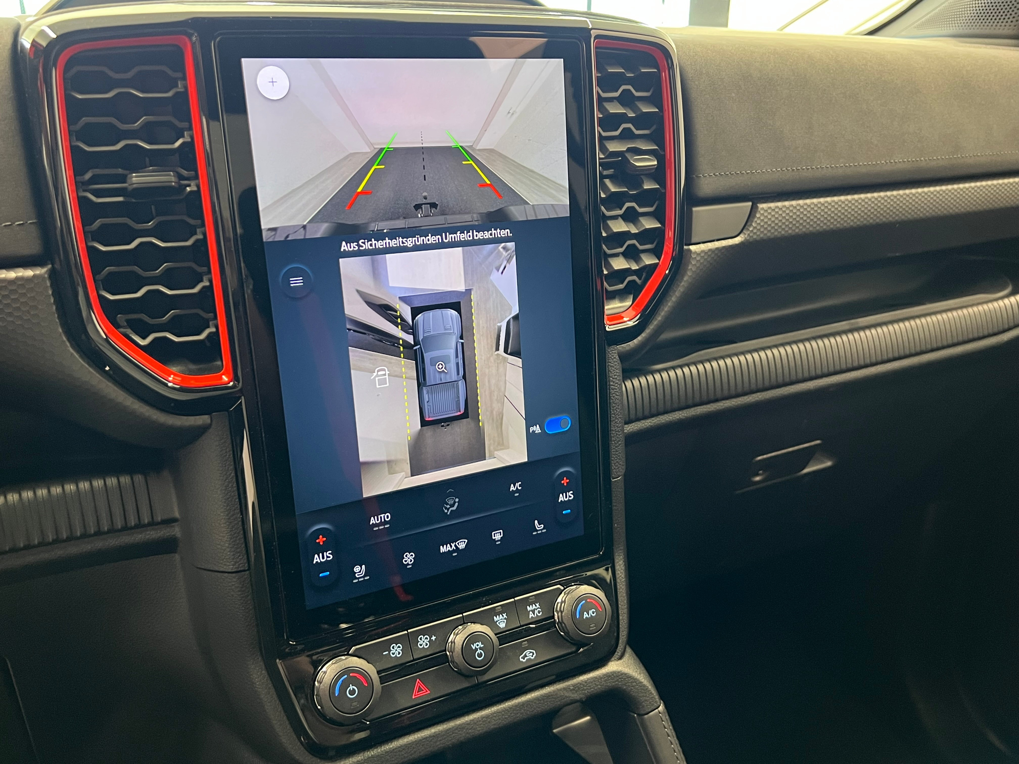 listing desktop thumbnail image 19