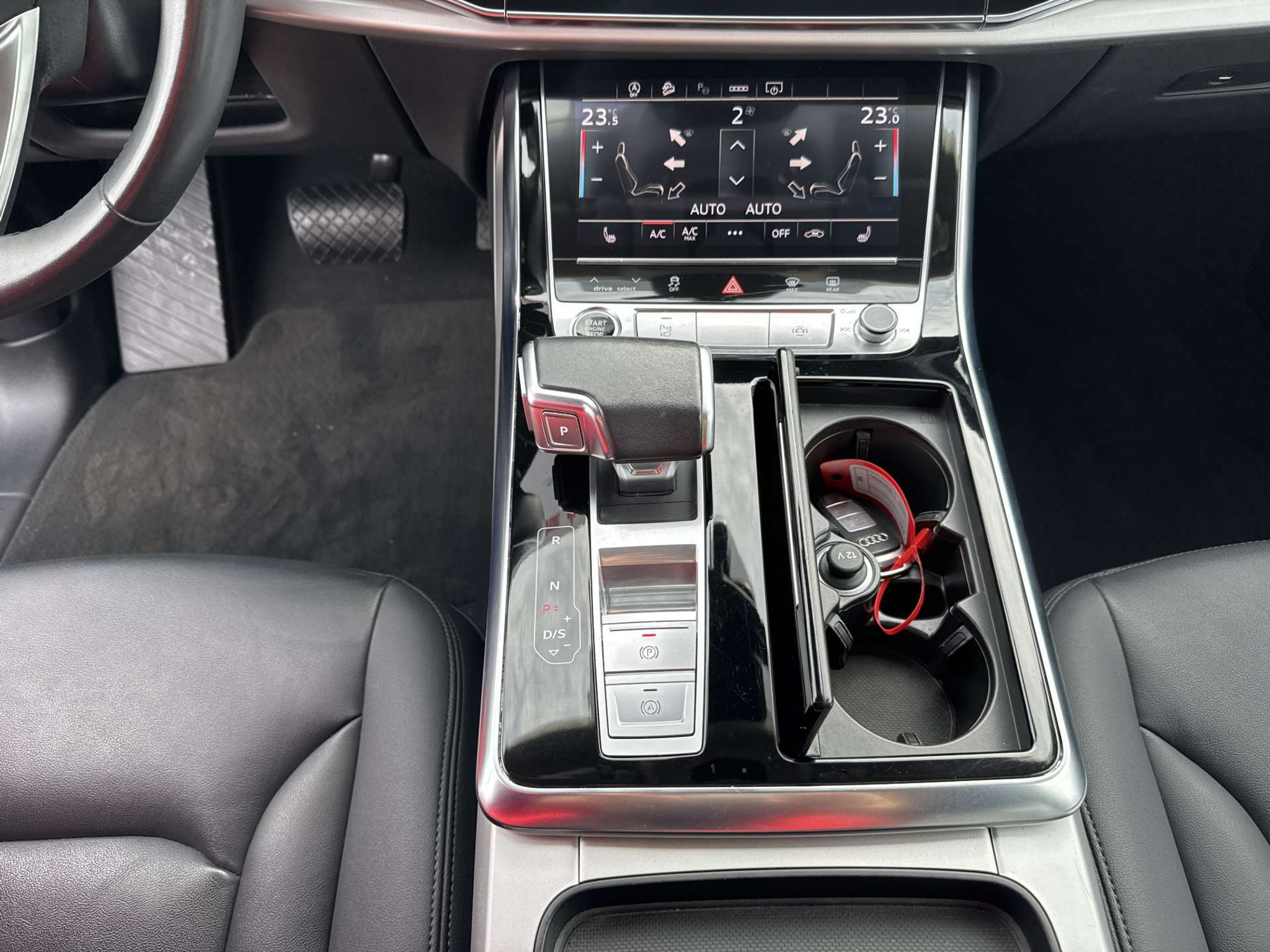 listing desktop thumbnail image 11