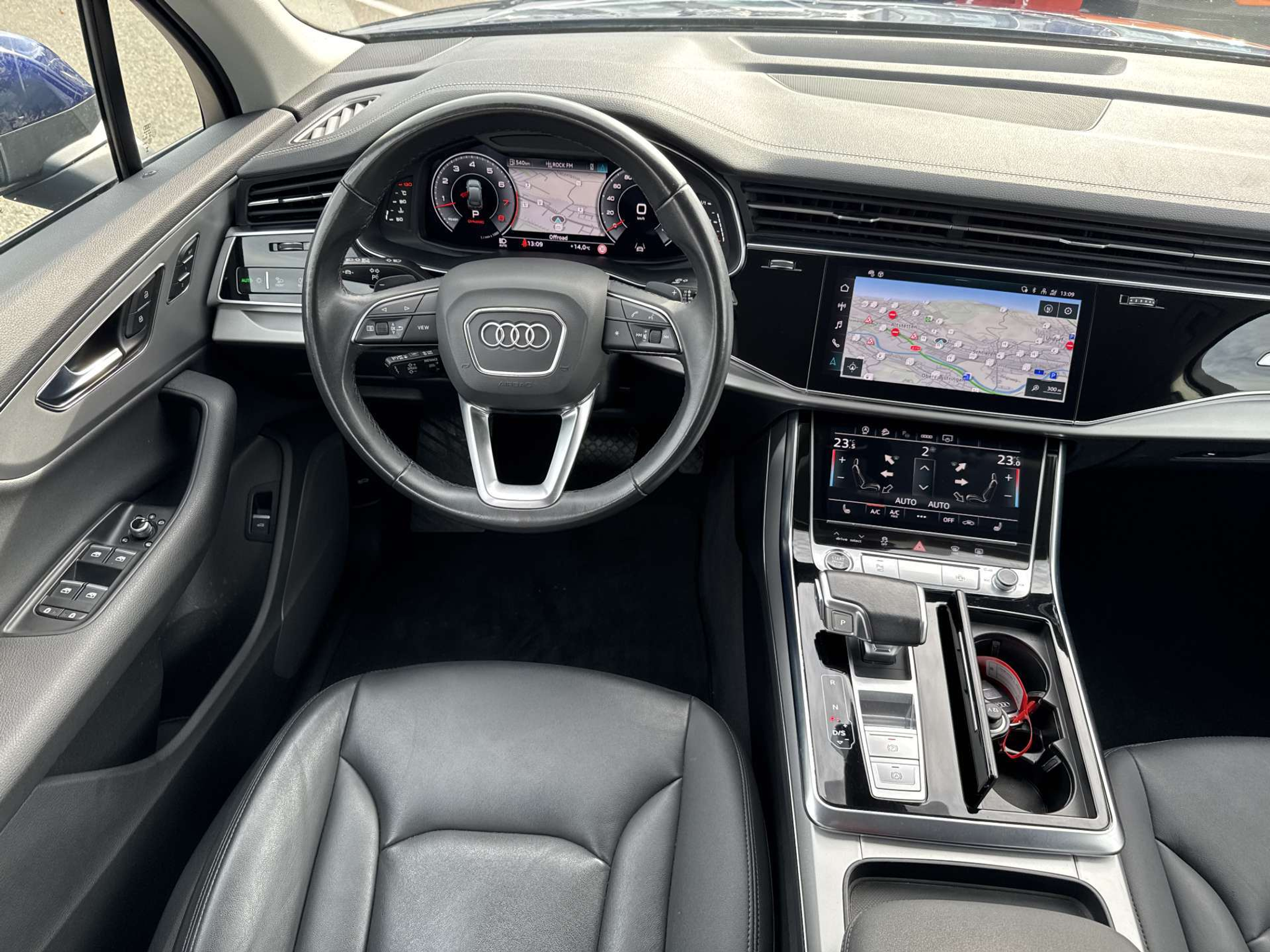 listing desktop thumbnail image 4