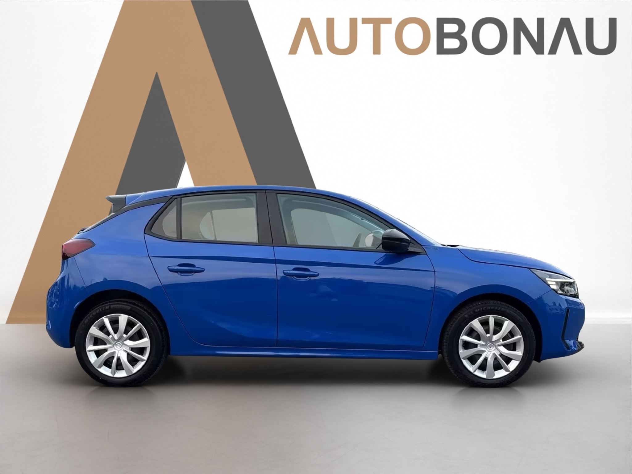 listing desktop thumbnail image 14