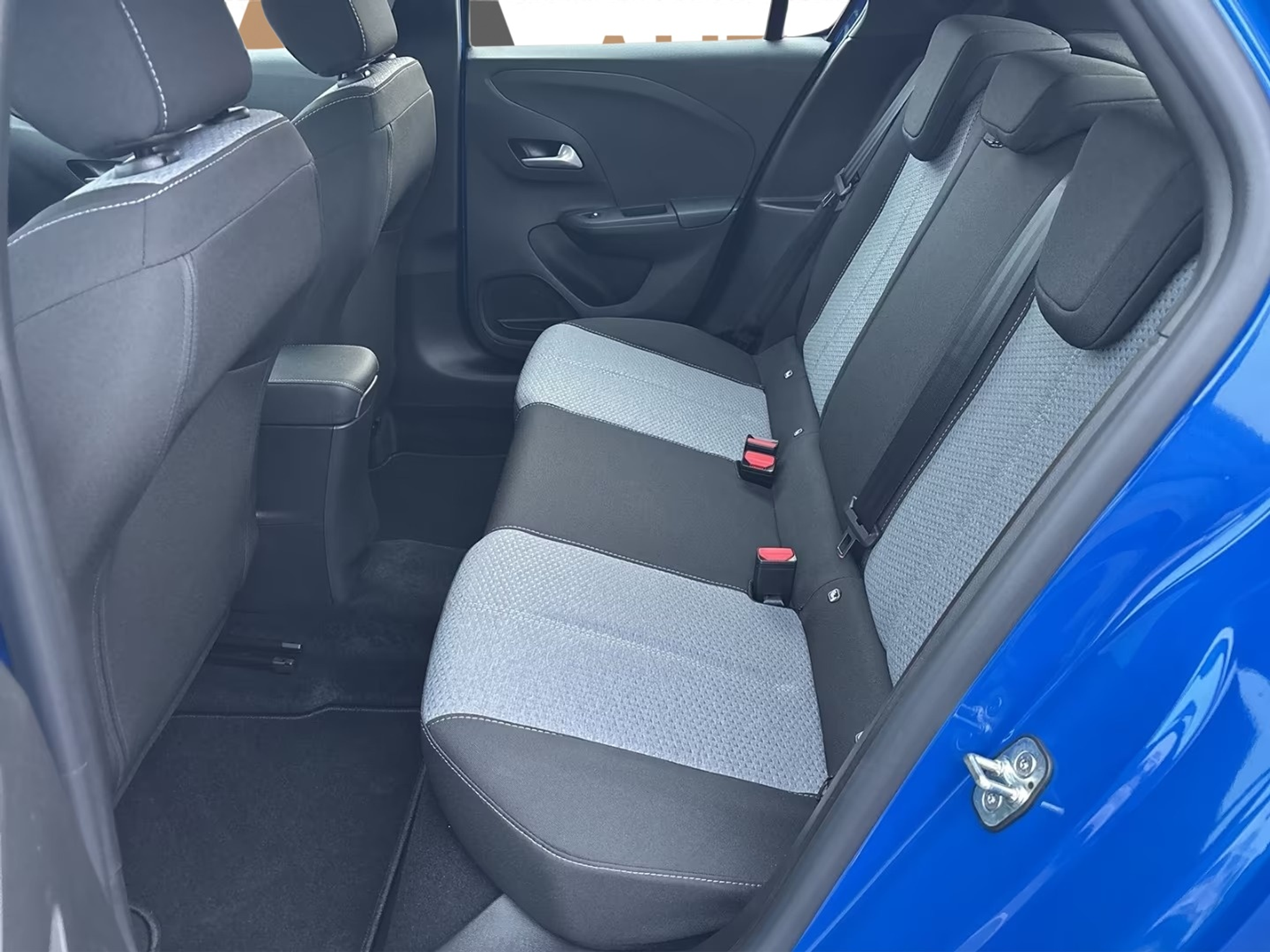 listing desktop thumbnail image 19