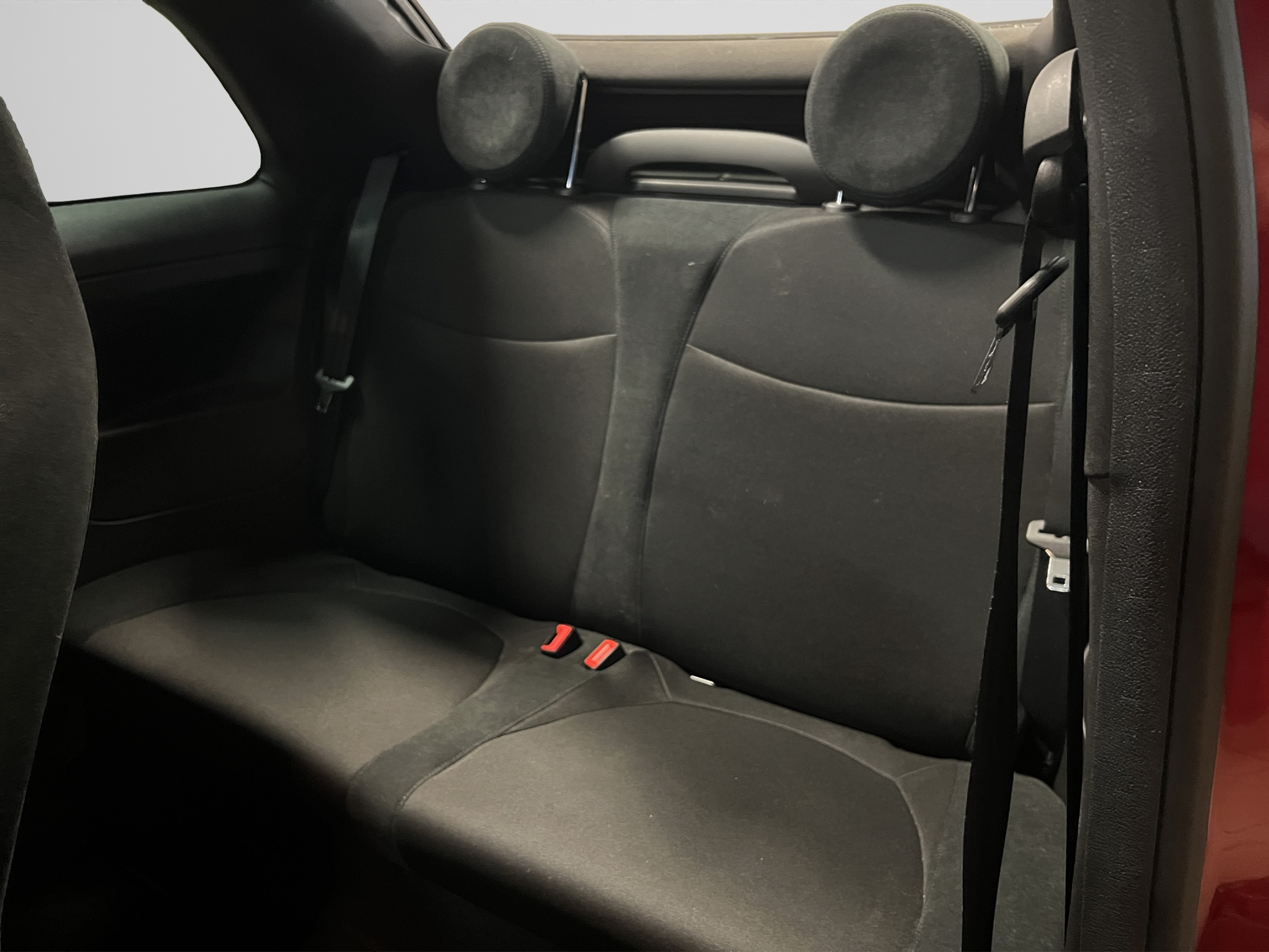 listing desktop thumbnail image 12