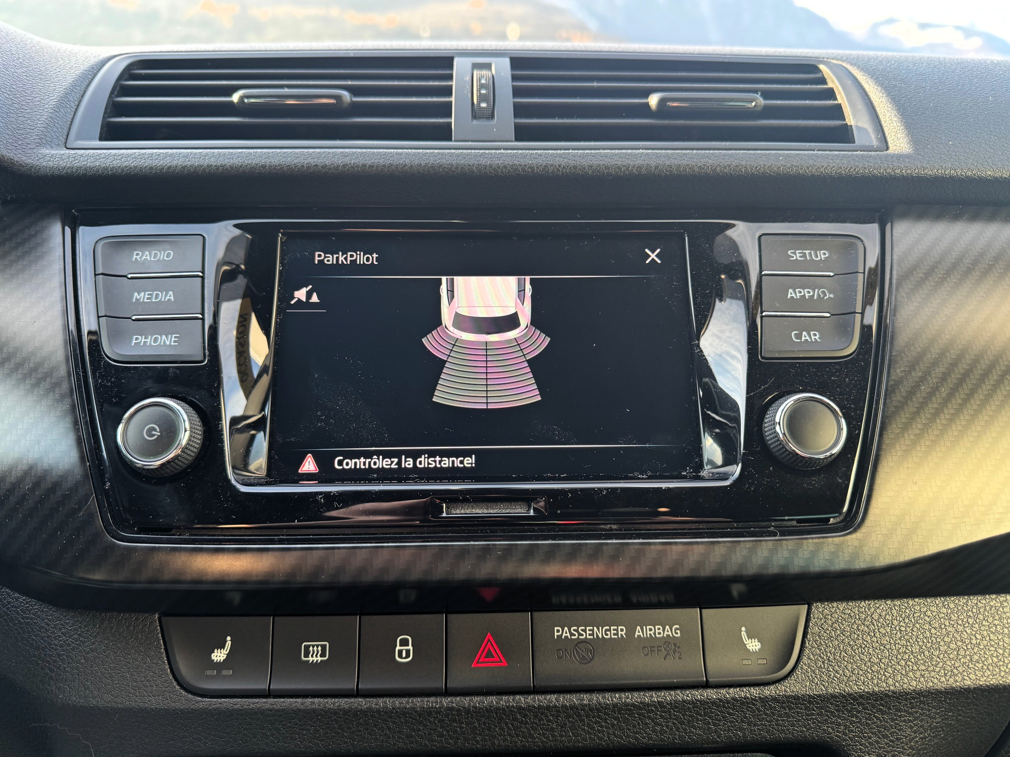 listing desktop thumbnail image 12