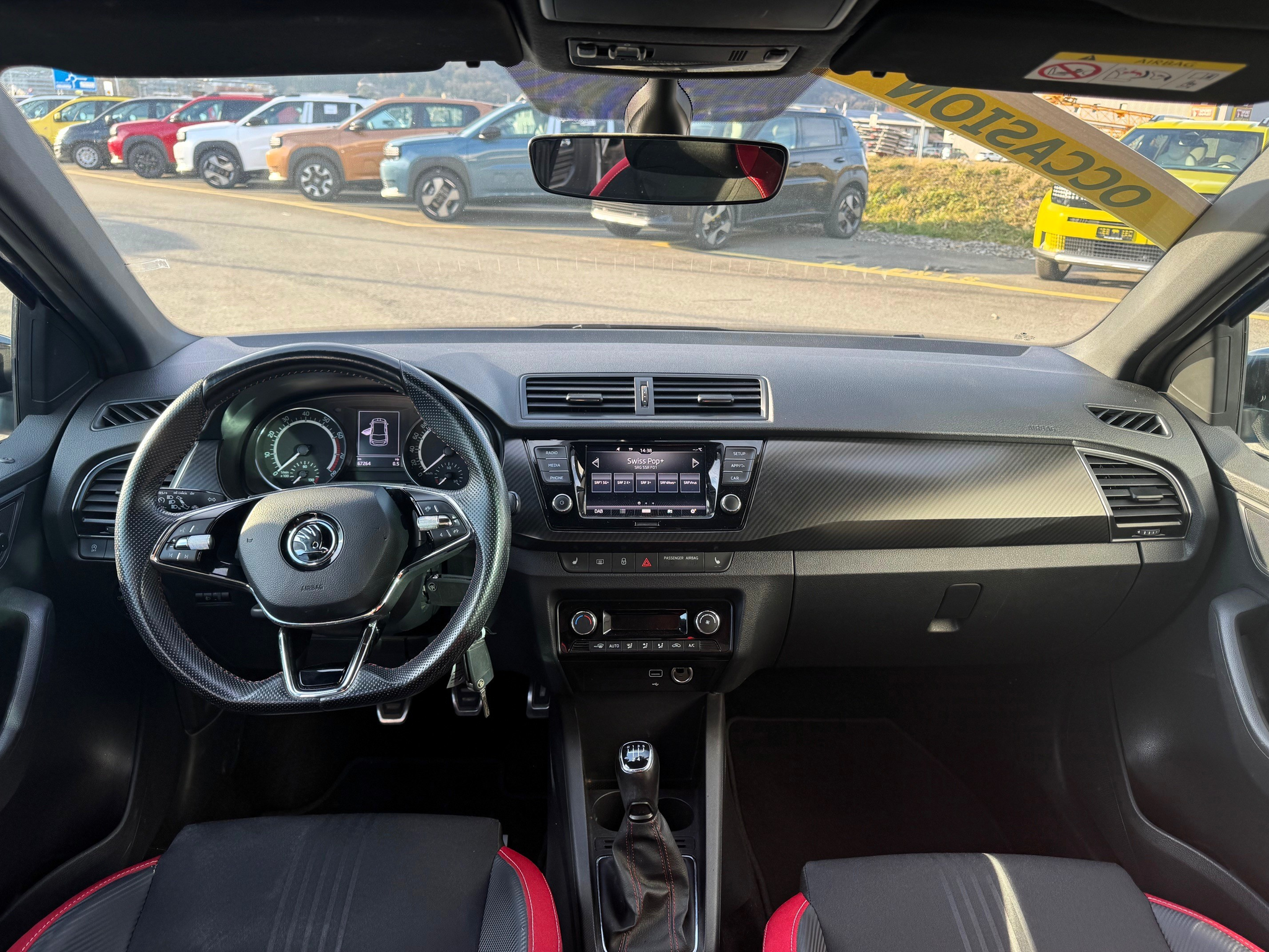 listing desktop thumbnail image 8