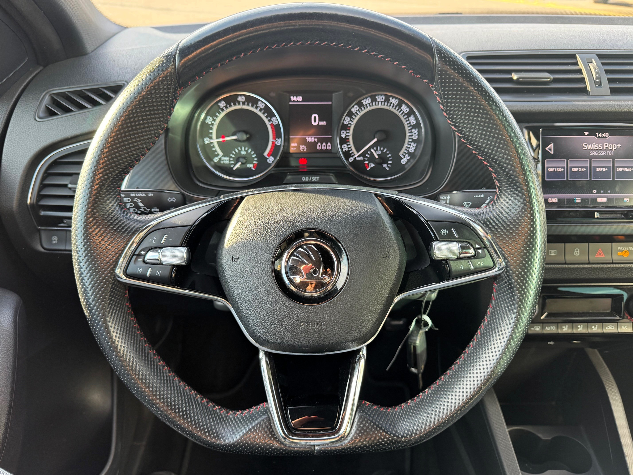 listing desktop thumbnail image 9