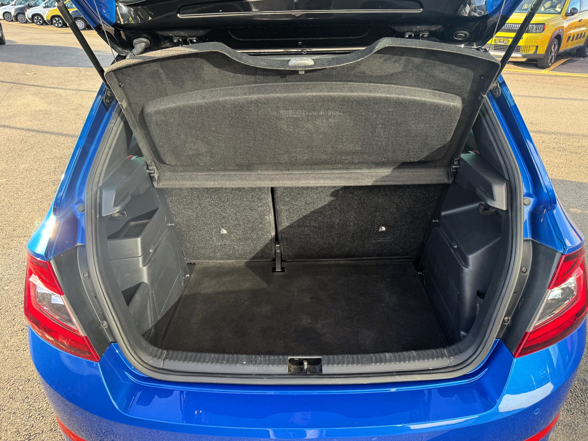 listing desktop thumbnail image 18