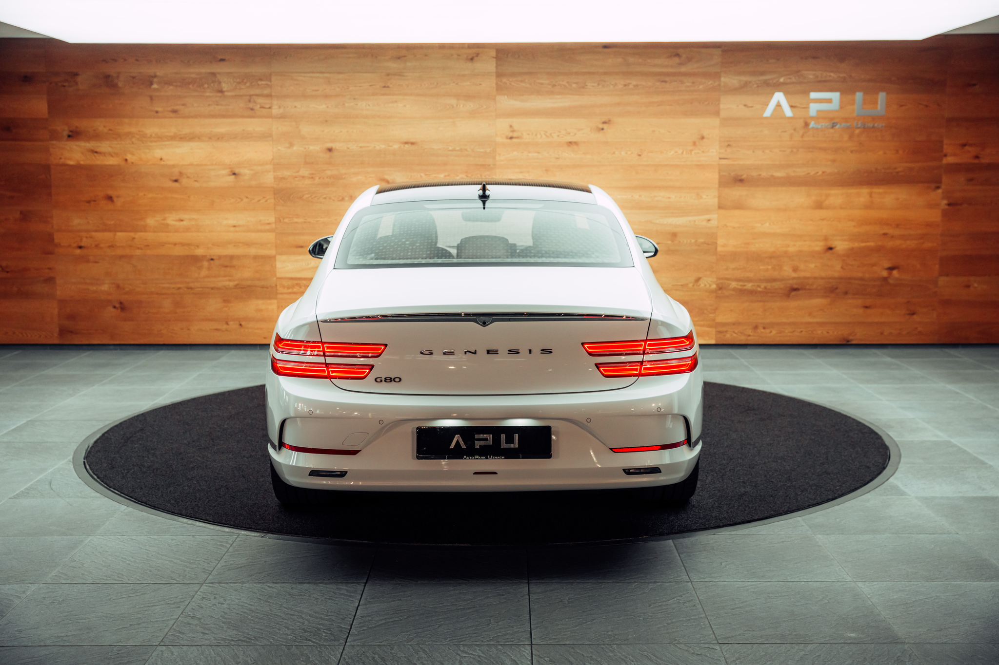 listing desktop thumbnail image 17