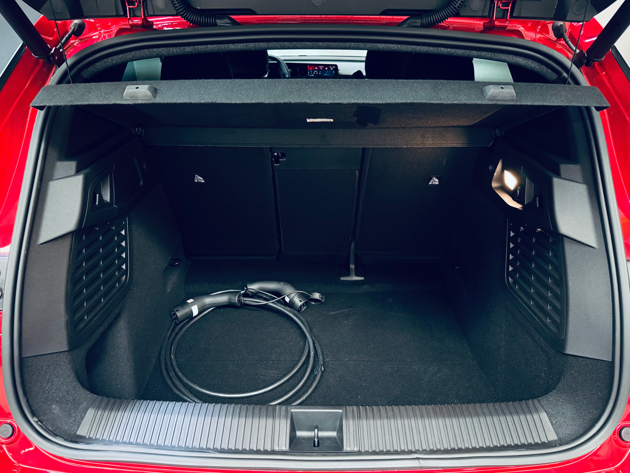 listing desktop thumbnail image 14