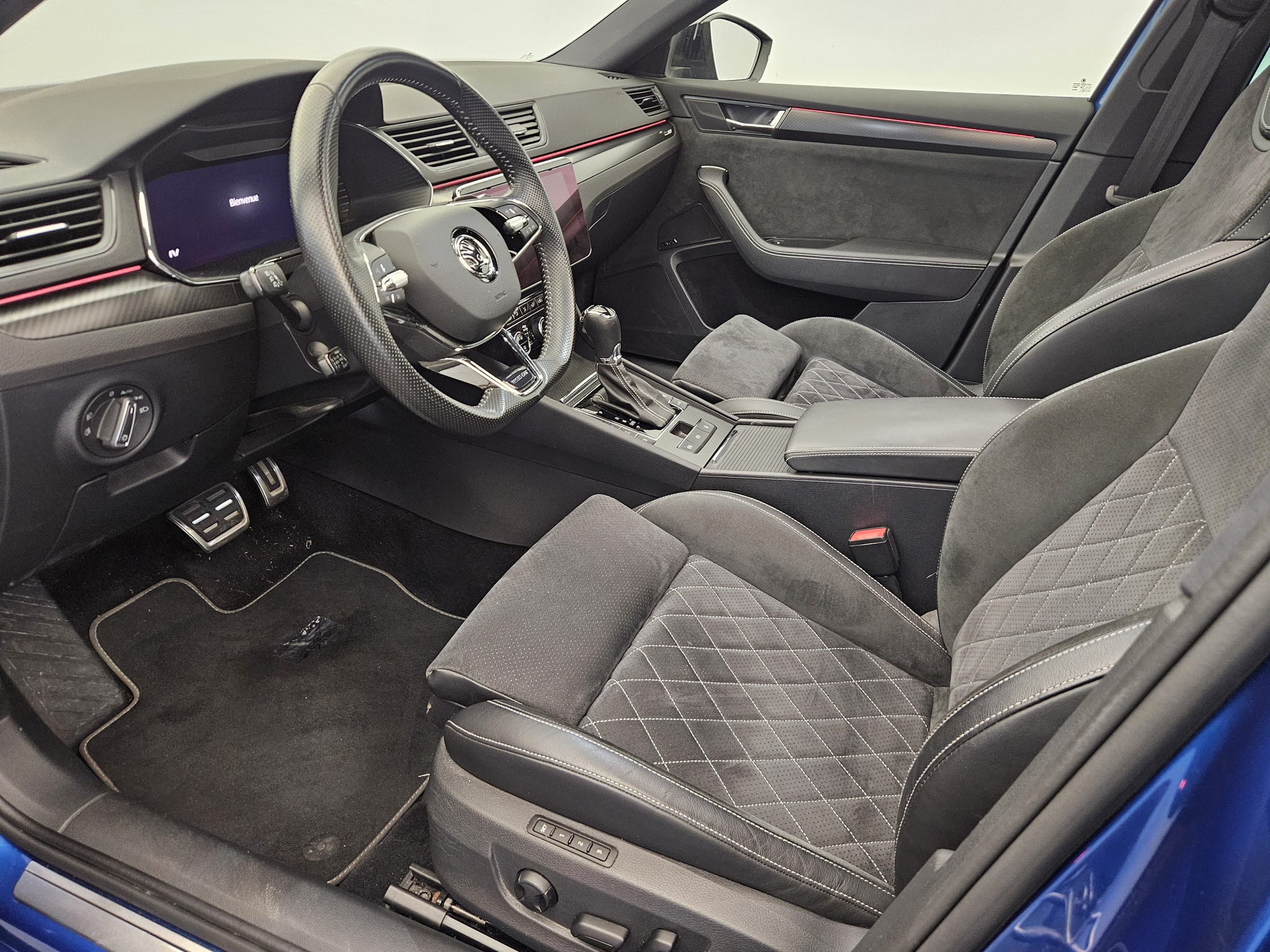 listing desktop thumbnail image 10