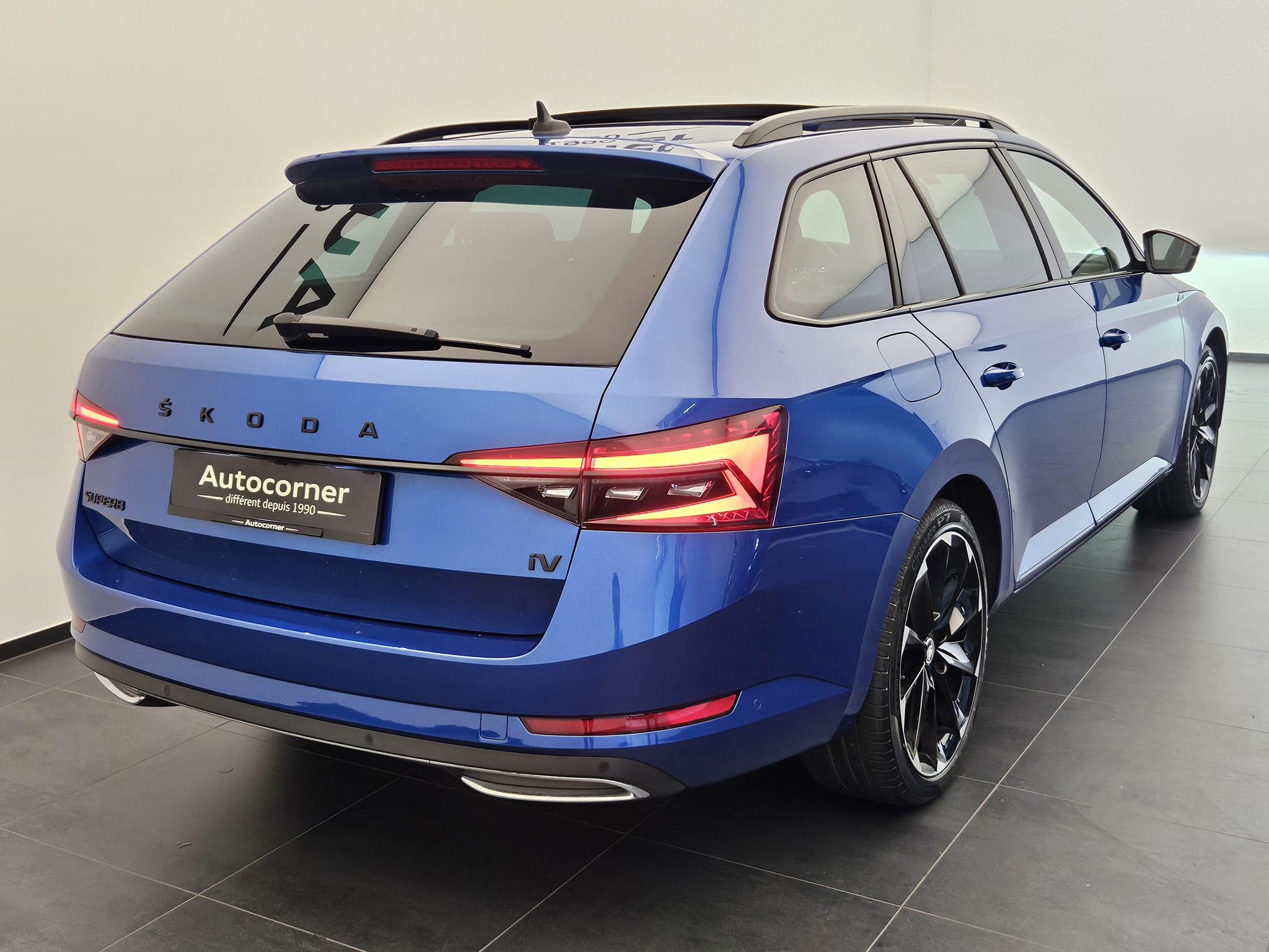 listing desktop thumbnail image 6