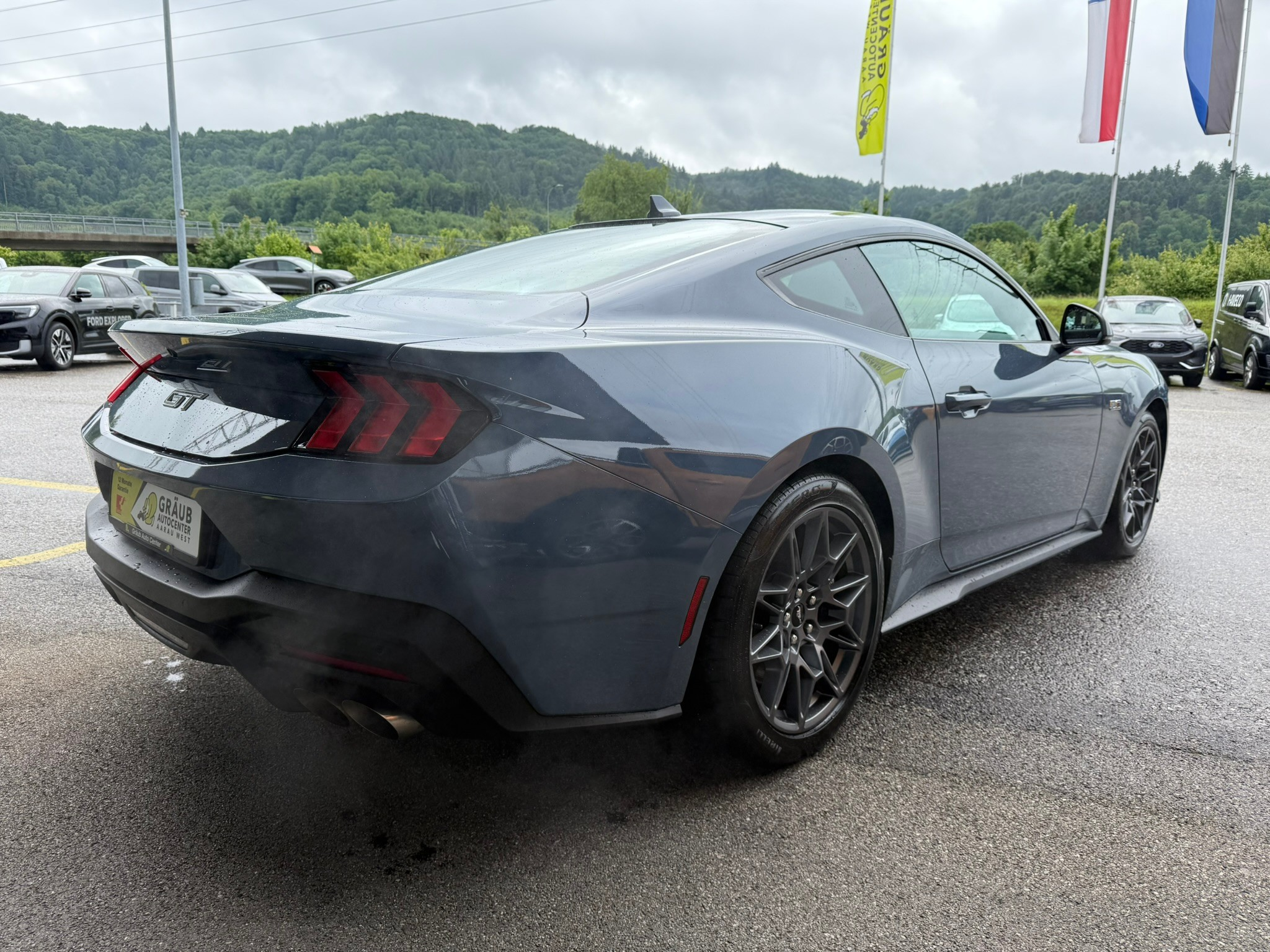 listing desktop thumbnail image 5