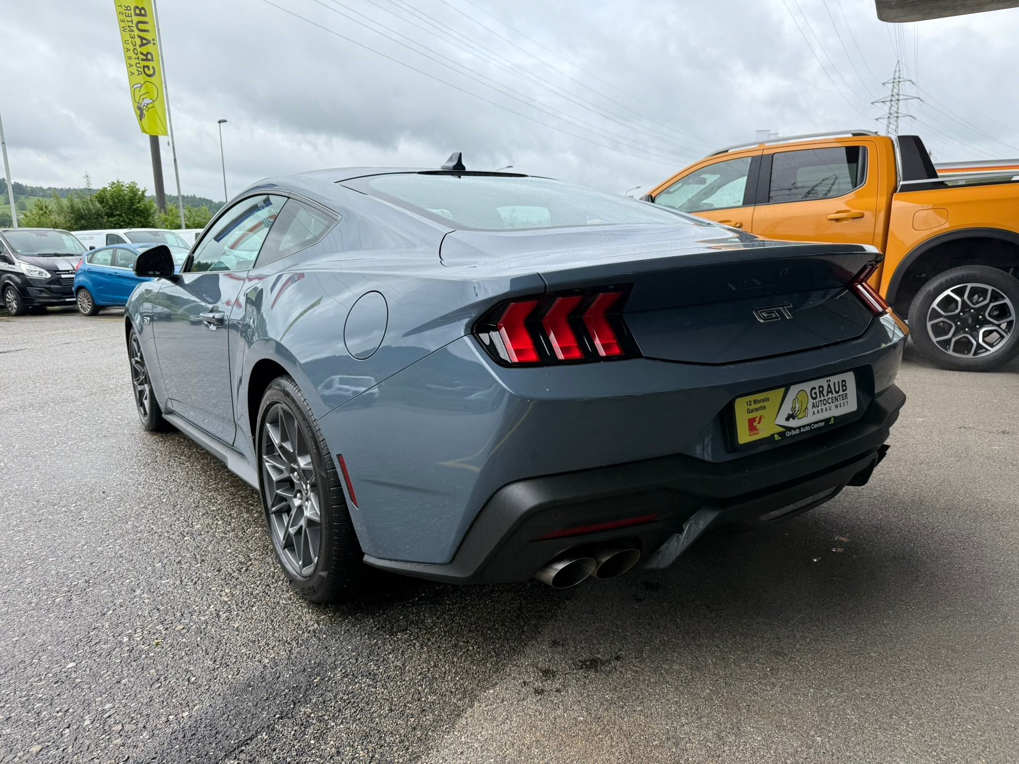 listing desktop thumbnail image 4