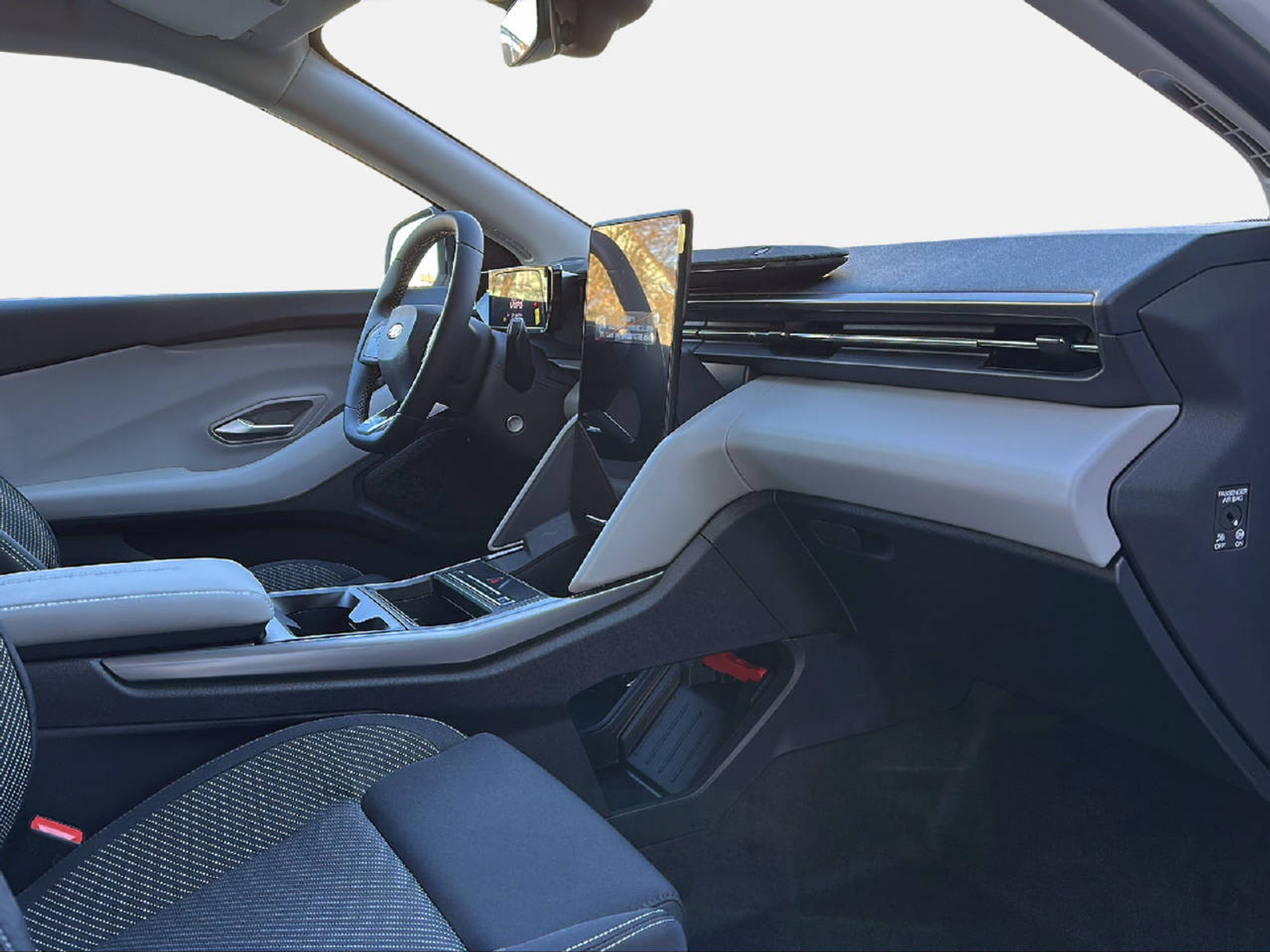 listing desktop thumbnail image 13