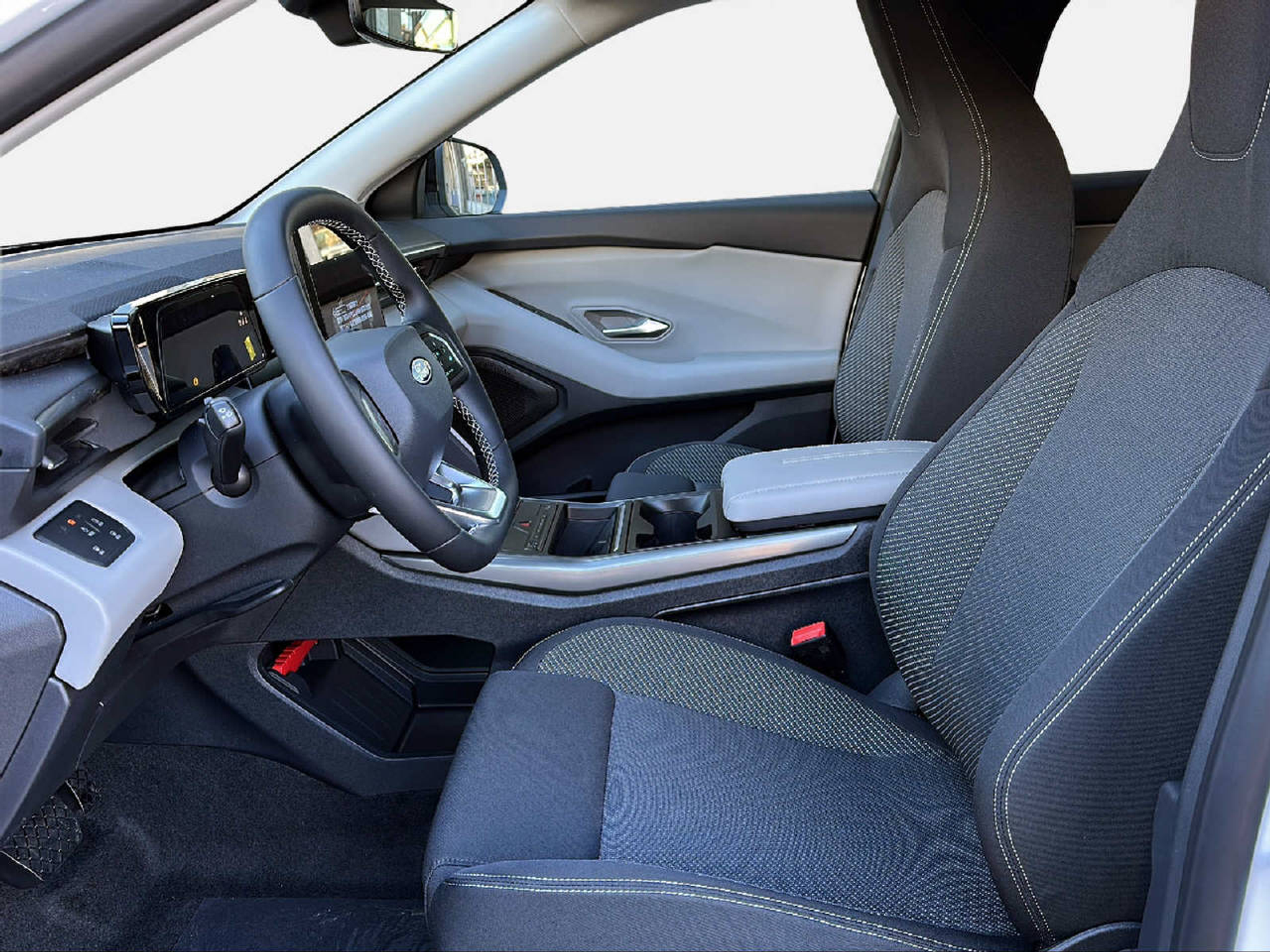 listing desktop thumbnail image 10