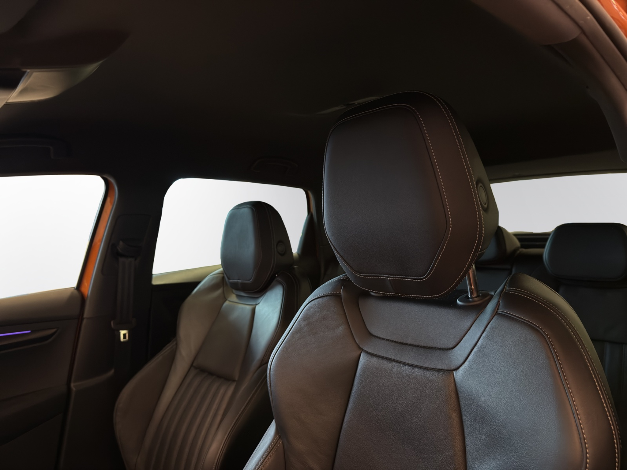 listing desktop thumbnail image 9