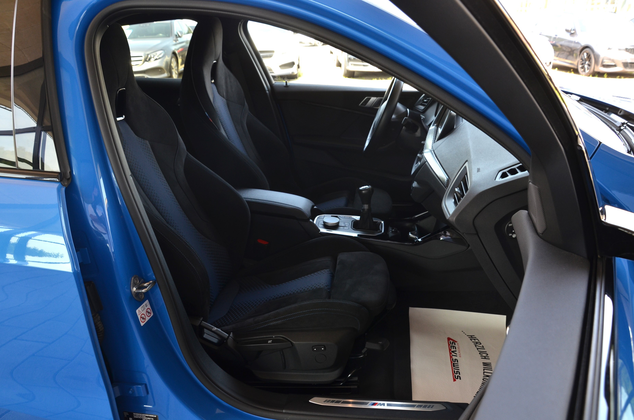 listing desktop thumbnail image 12