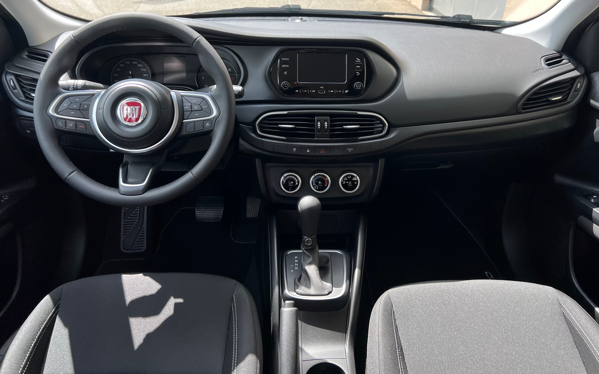 listing desktop thumbnail image 13