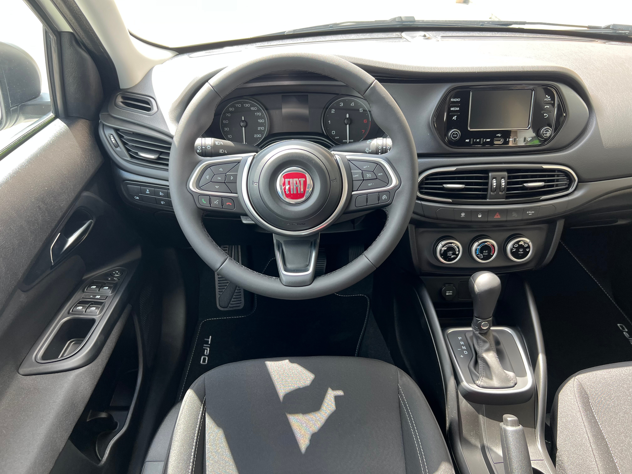 listing desktop thumbnail image 14