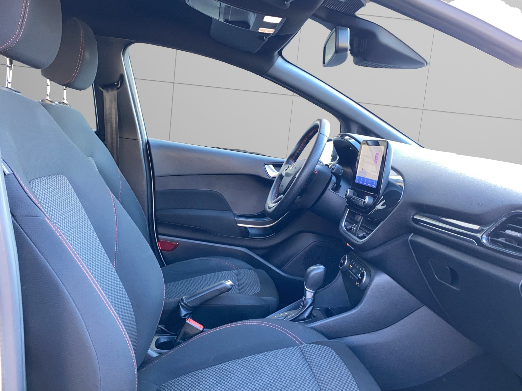 listing desktop thumbnail image 13