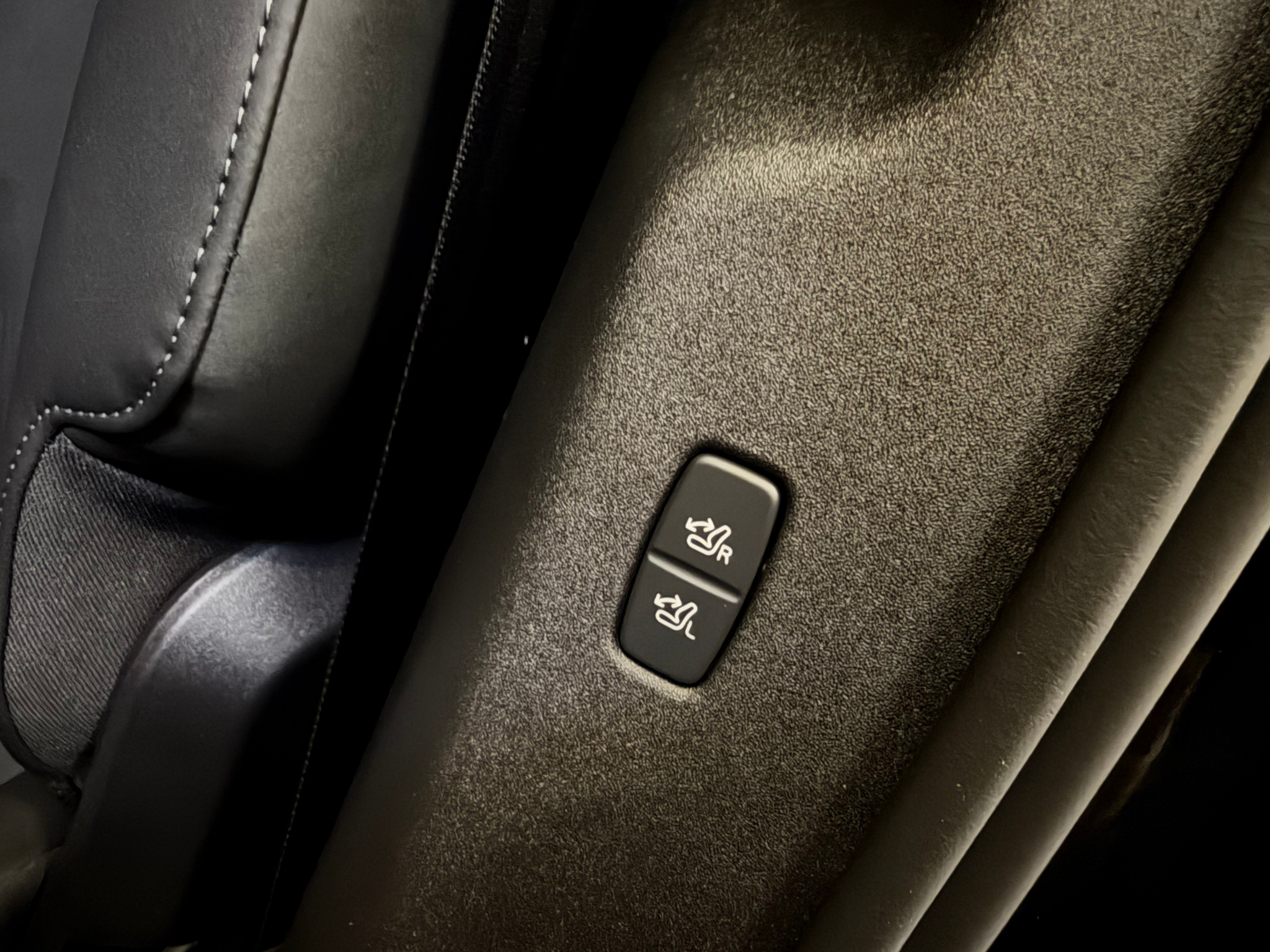 listing desktop thumbnail image 16